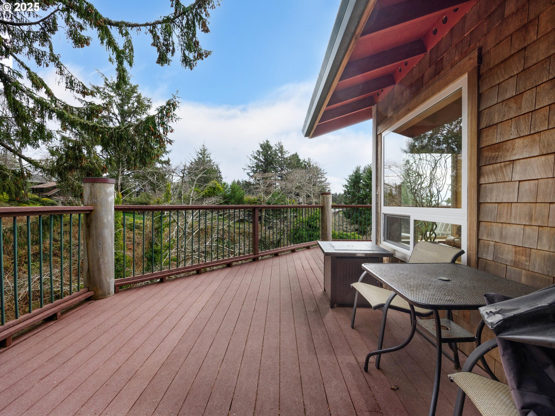 8435 TREASURE ROCKS RD