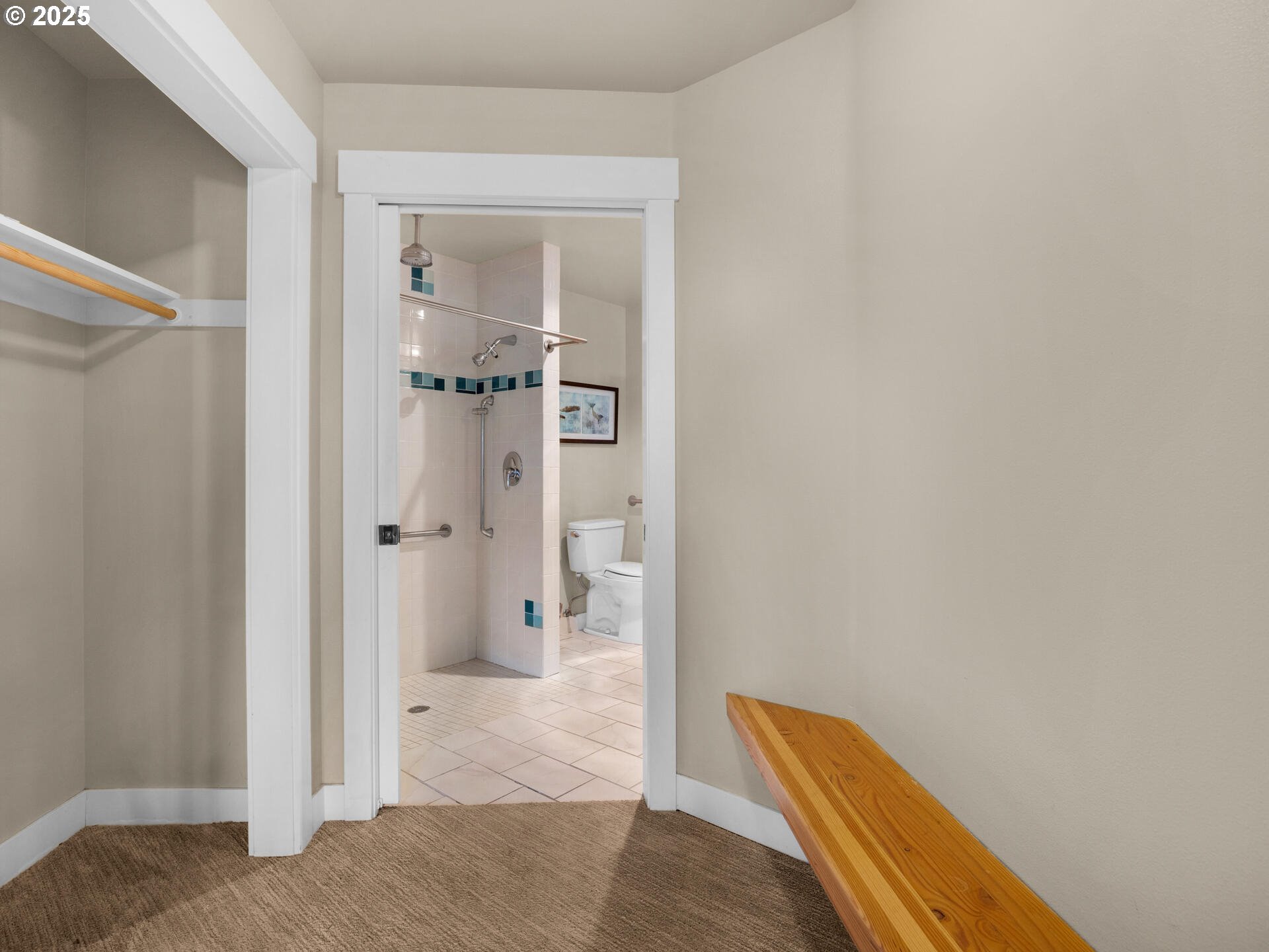 8435 TREASURE ROCKS RD