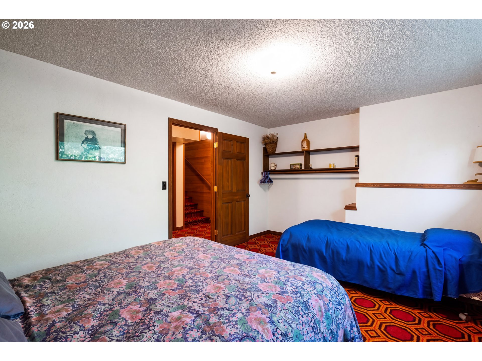 141 MANZANITA AVE
