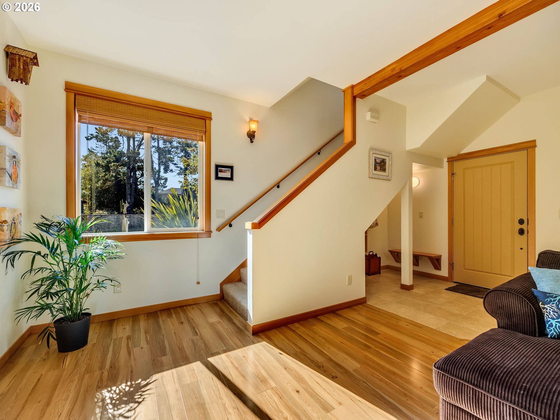 320 TREASURE COVE LN