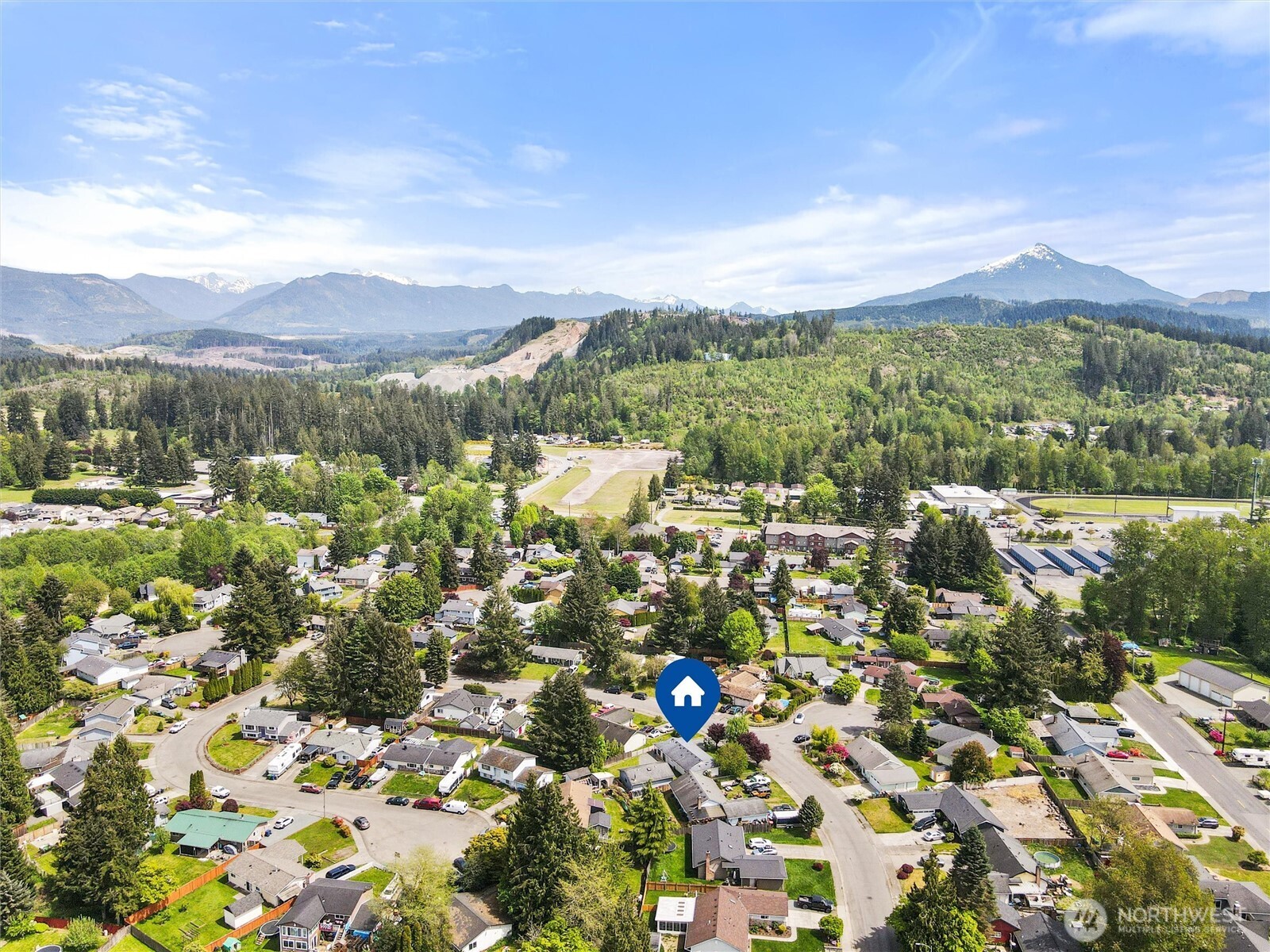 111 Paradise Parkway