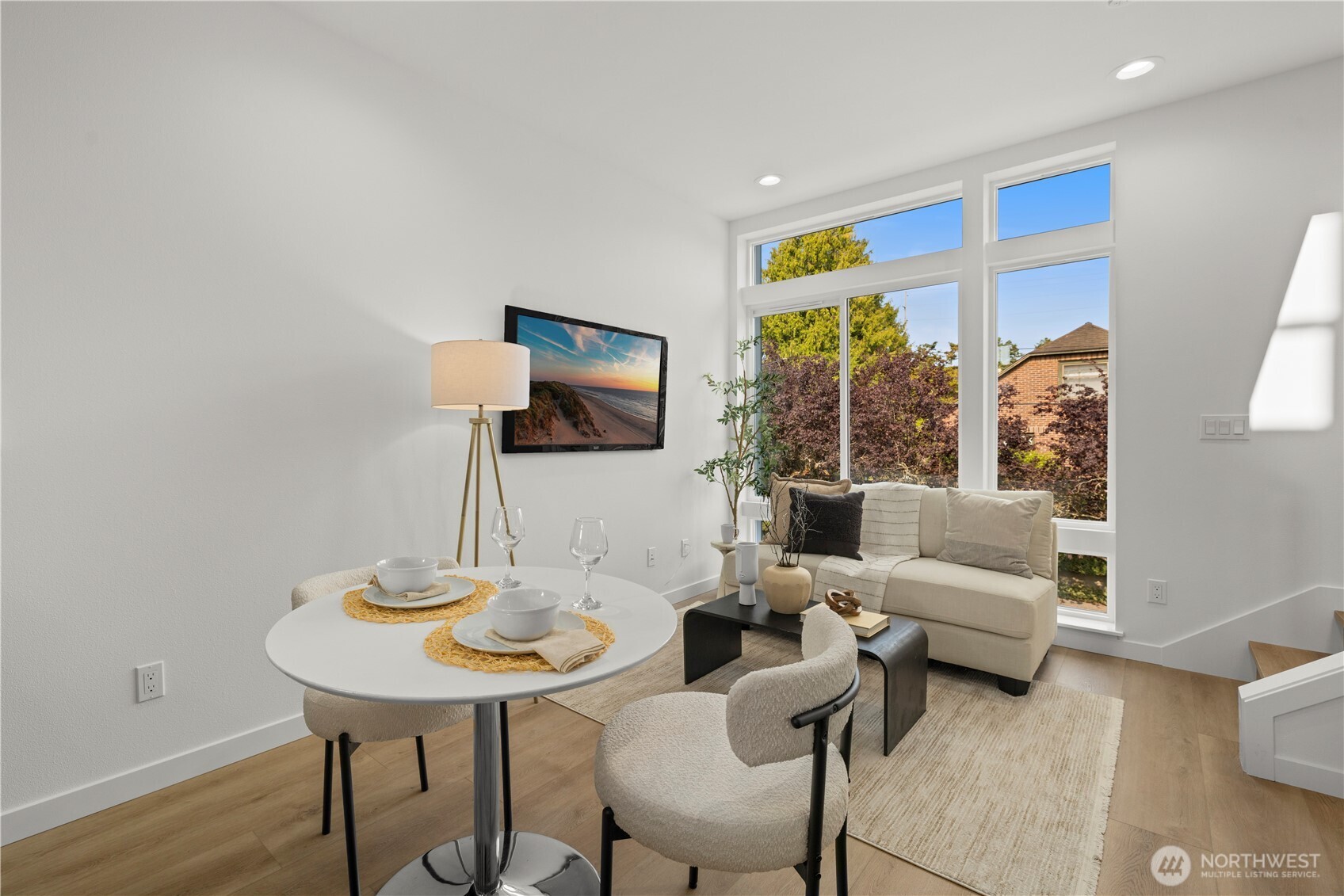 8303 B 12th Avenue NW