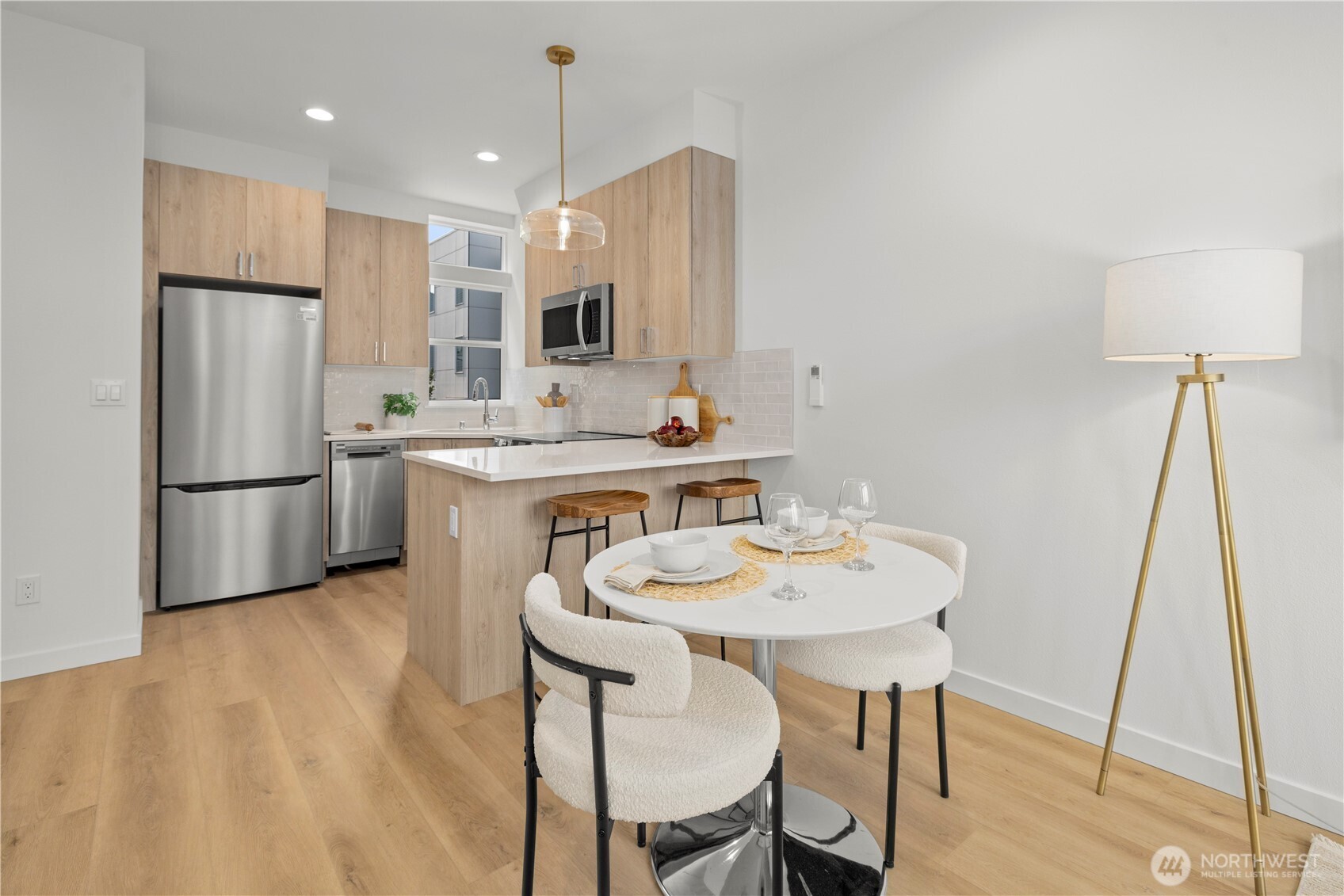 8303 B 12th Avenue NW