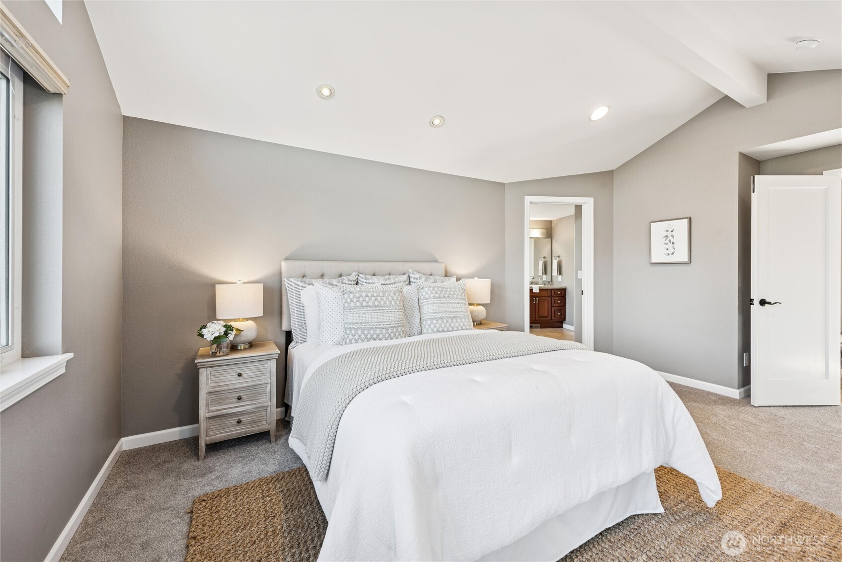 10511 NE 44th Street