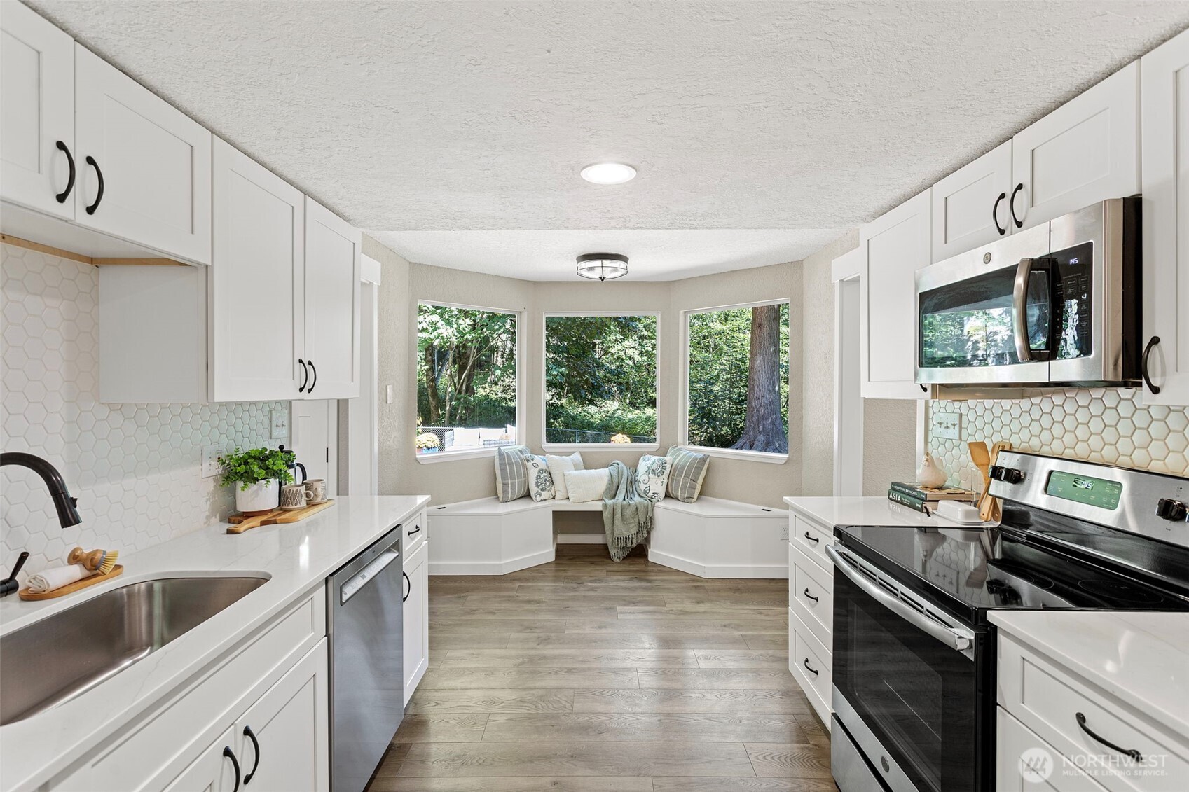 12811 Machias Cutoff