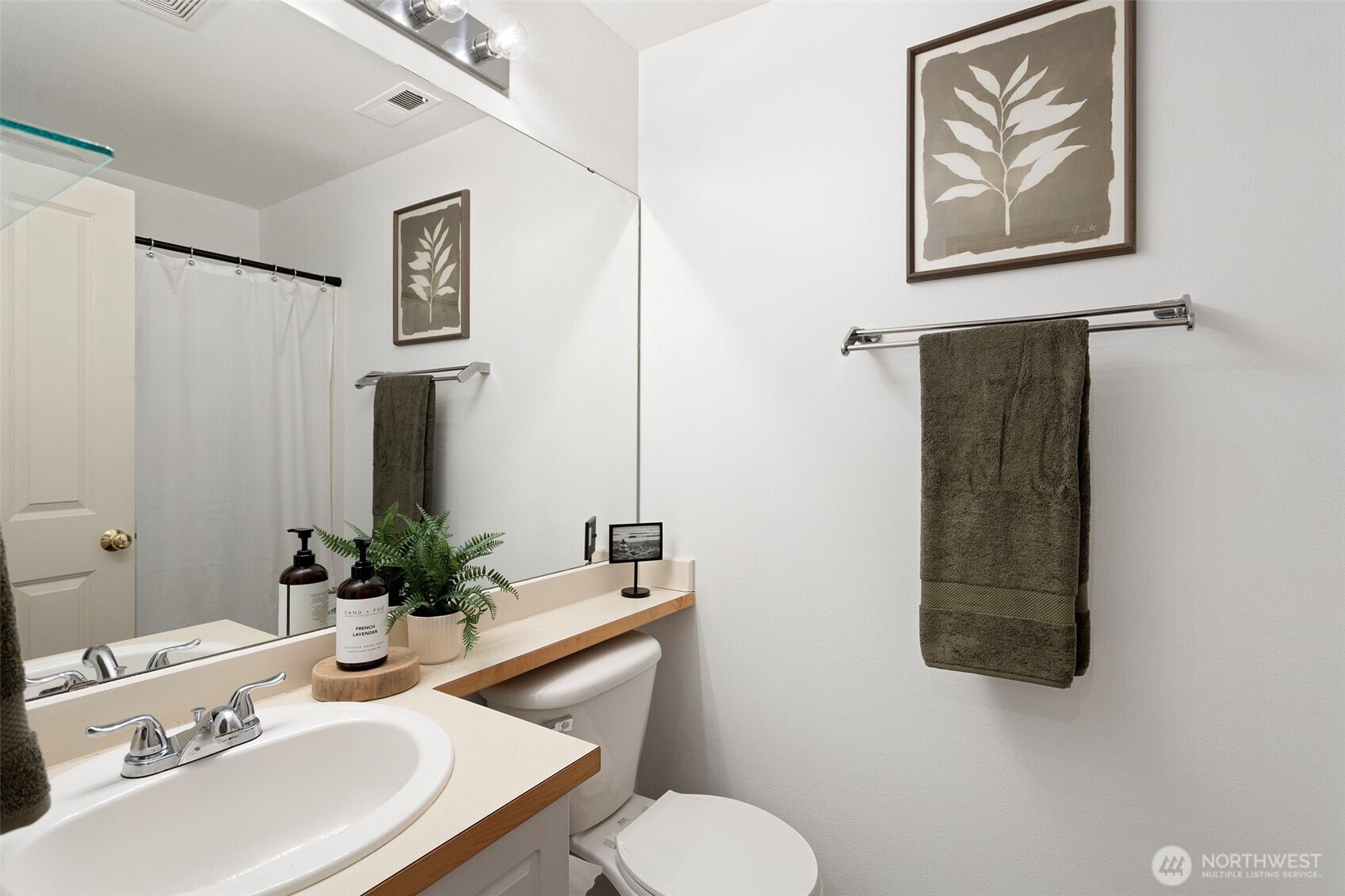 5208 236th Place SE Unit: 21-3