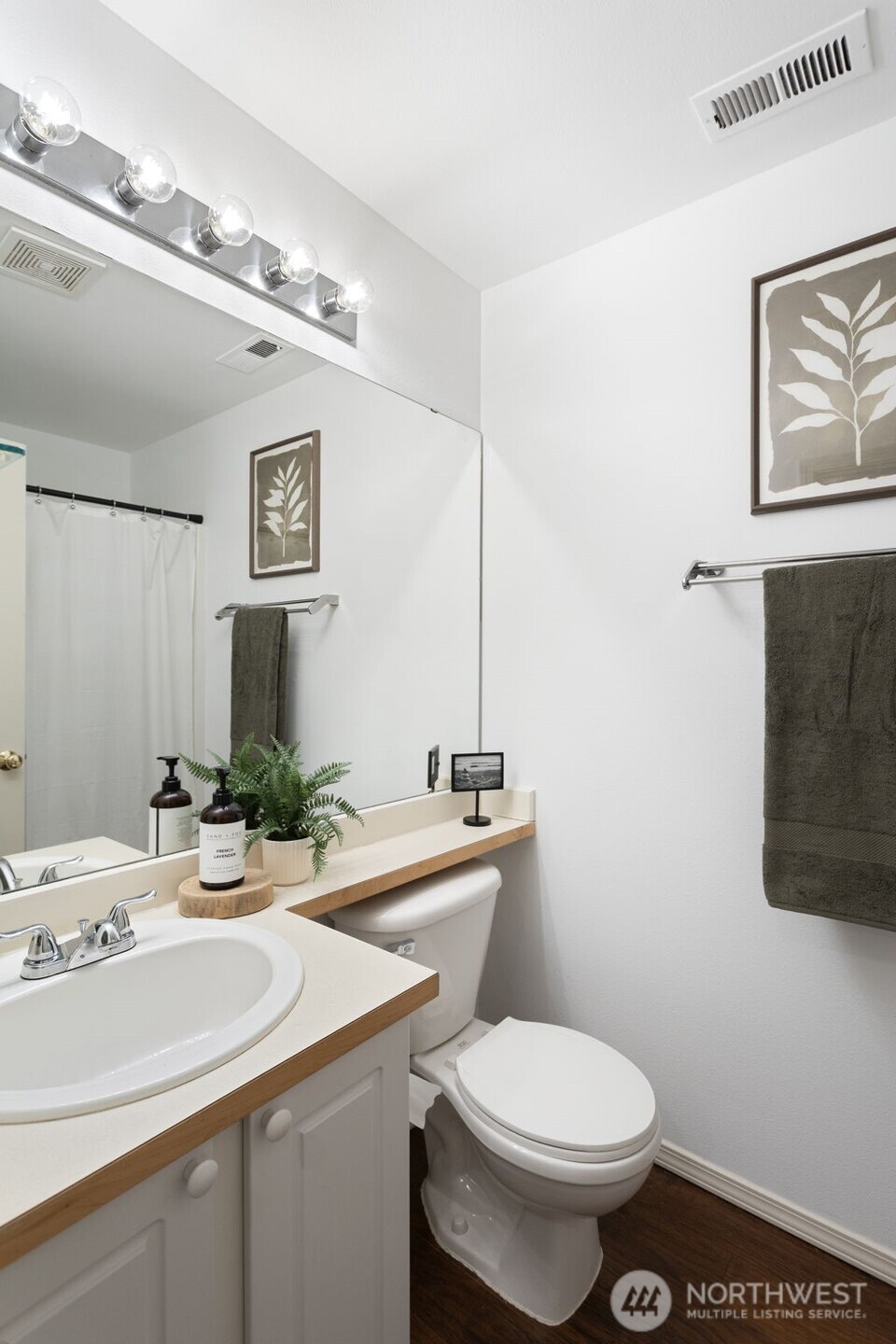 5208 236th Place SE Unit: 21-3