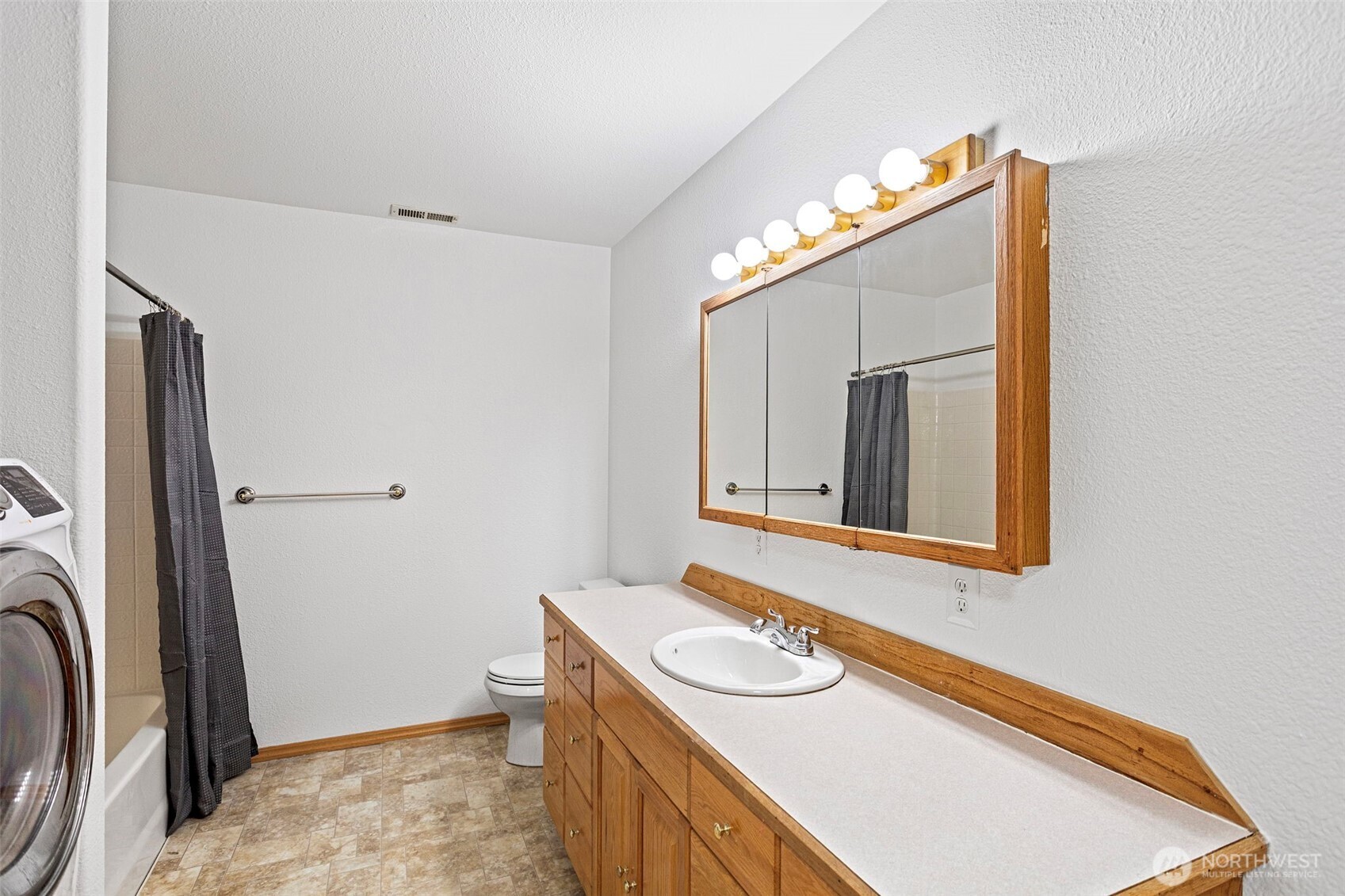 20217 48th Avenue NE