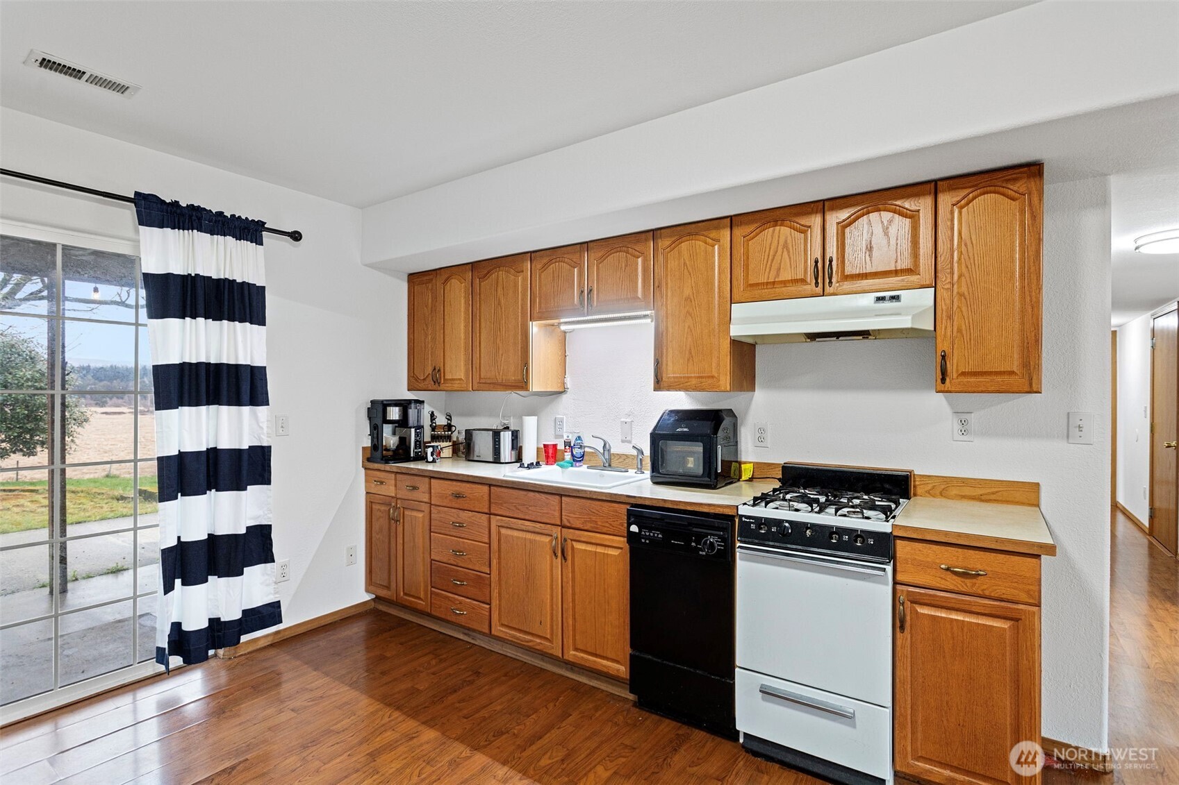 20217 48th Avenue NE