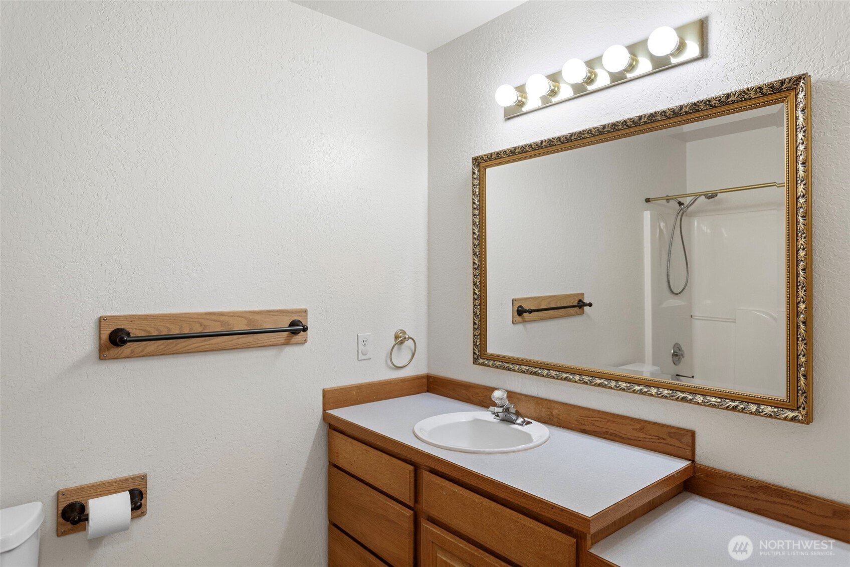 20217 48th Avenue NE