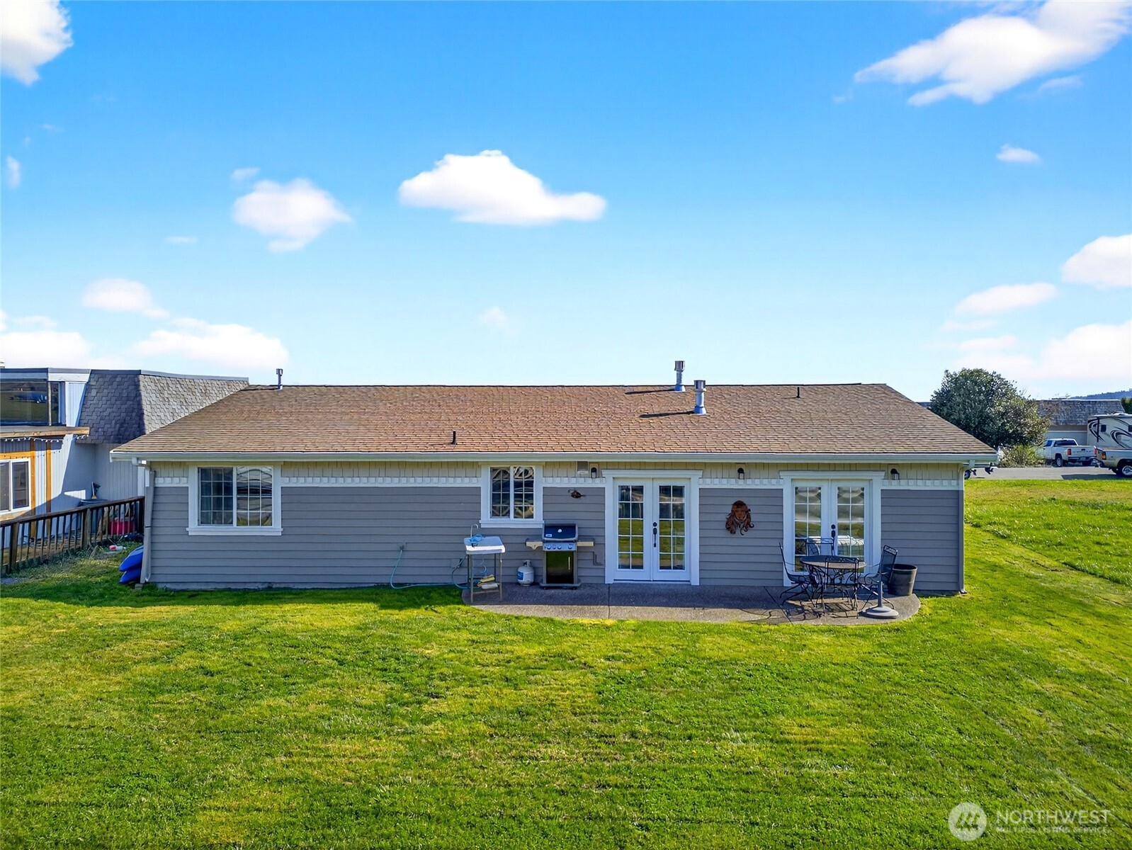 2227 Mariners Way