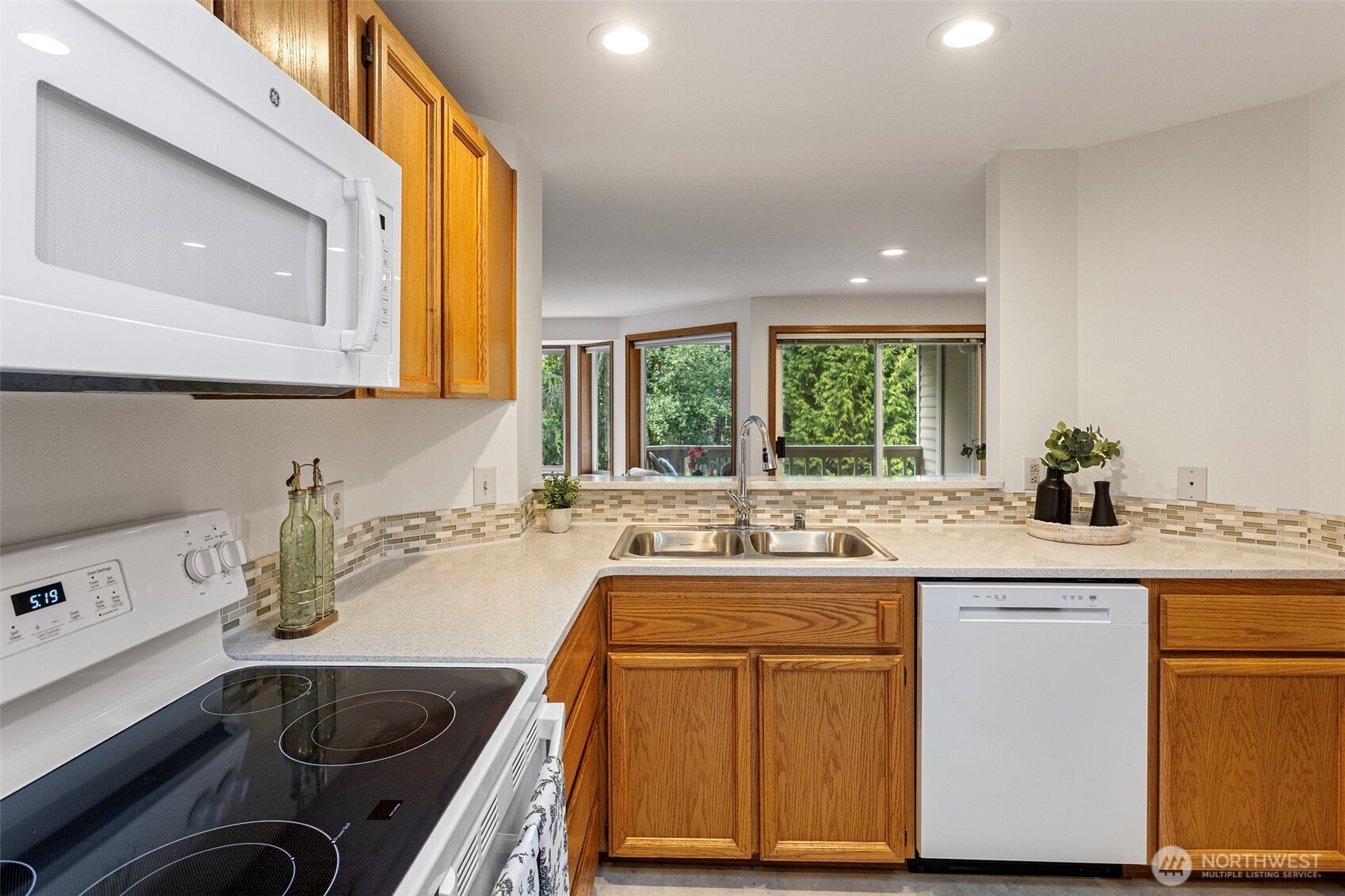 432 3rd Avenue S Unit: B204