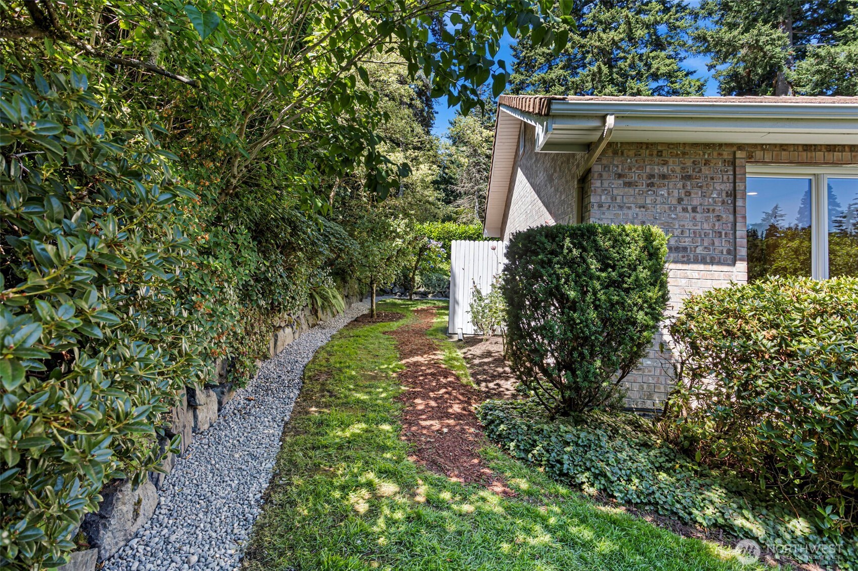 7810 175th Street SW