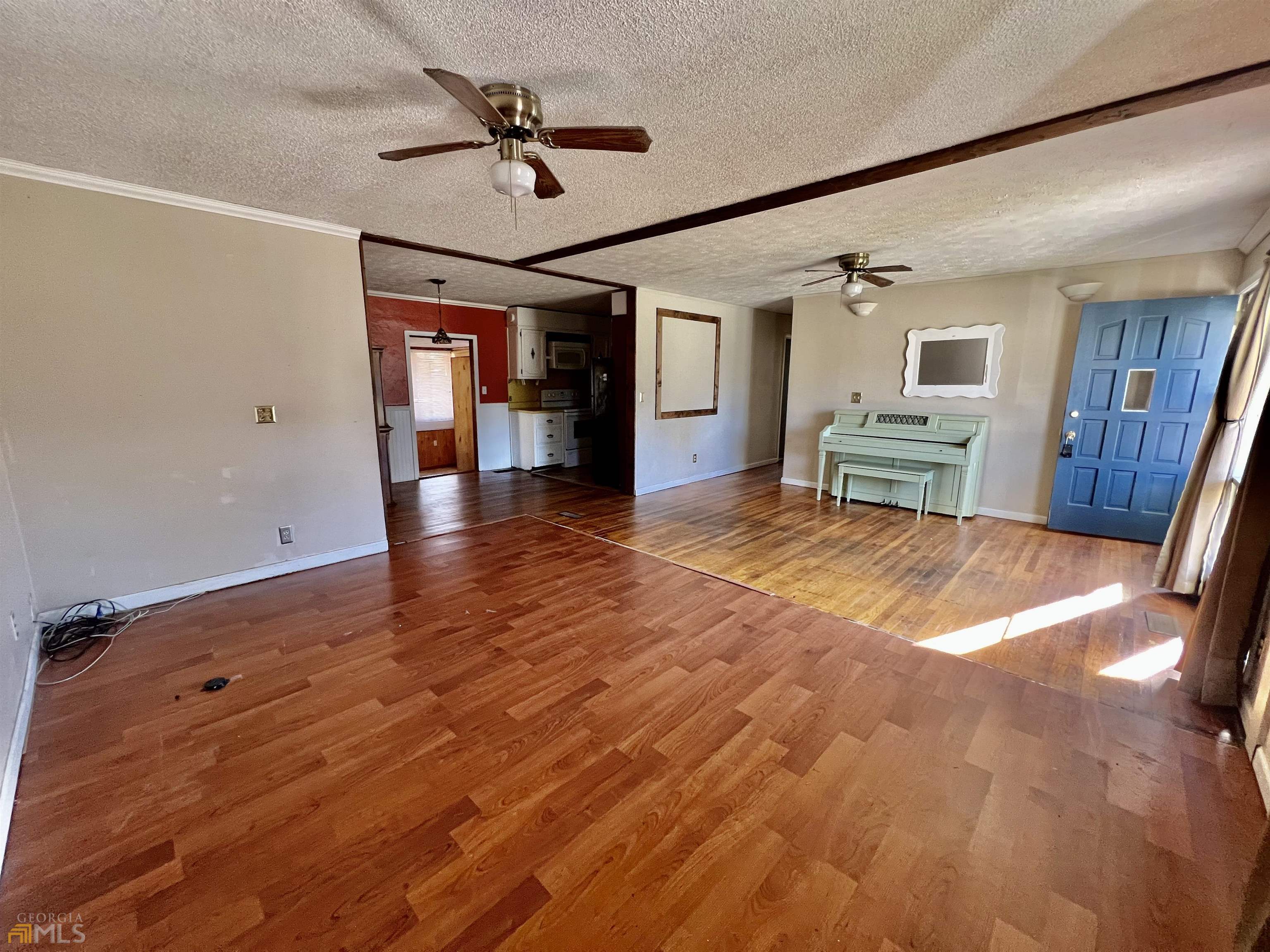 43 W Forest Avenue