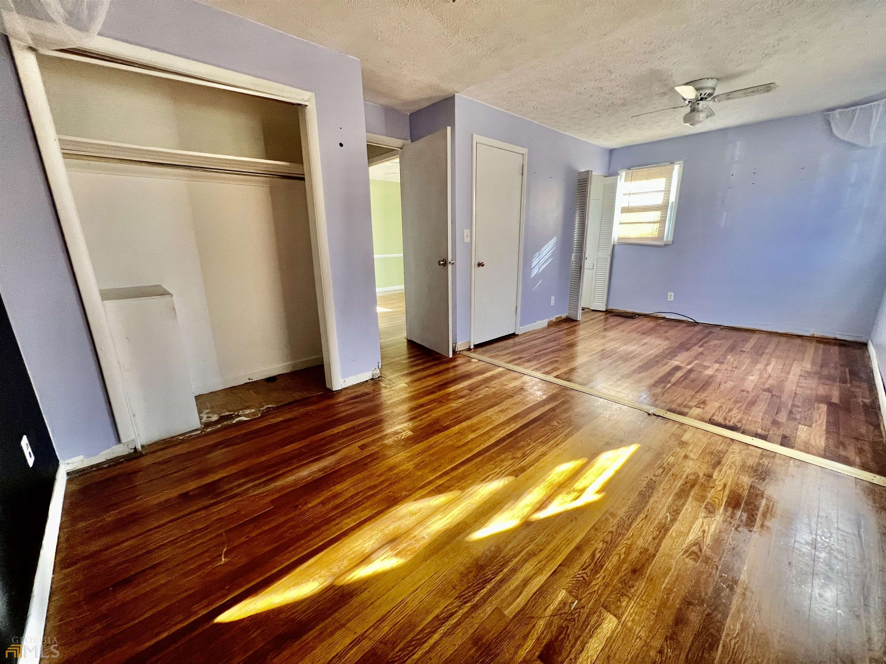 43 W Forest Avenue