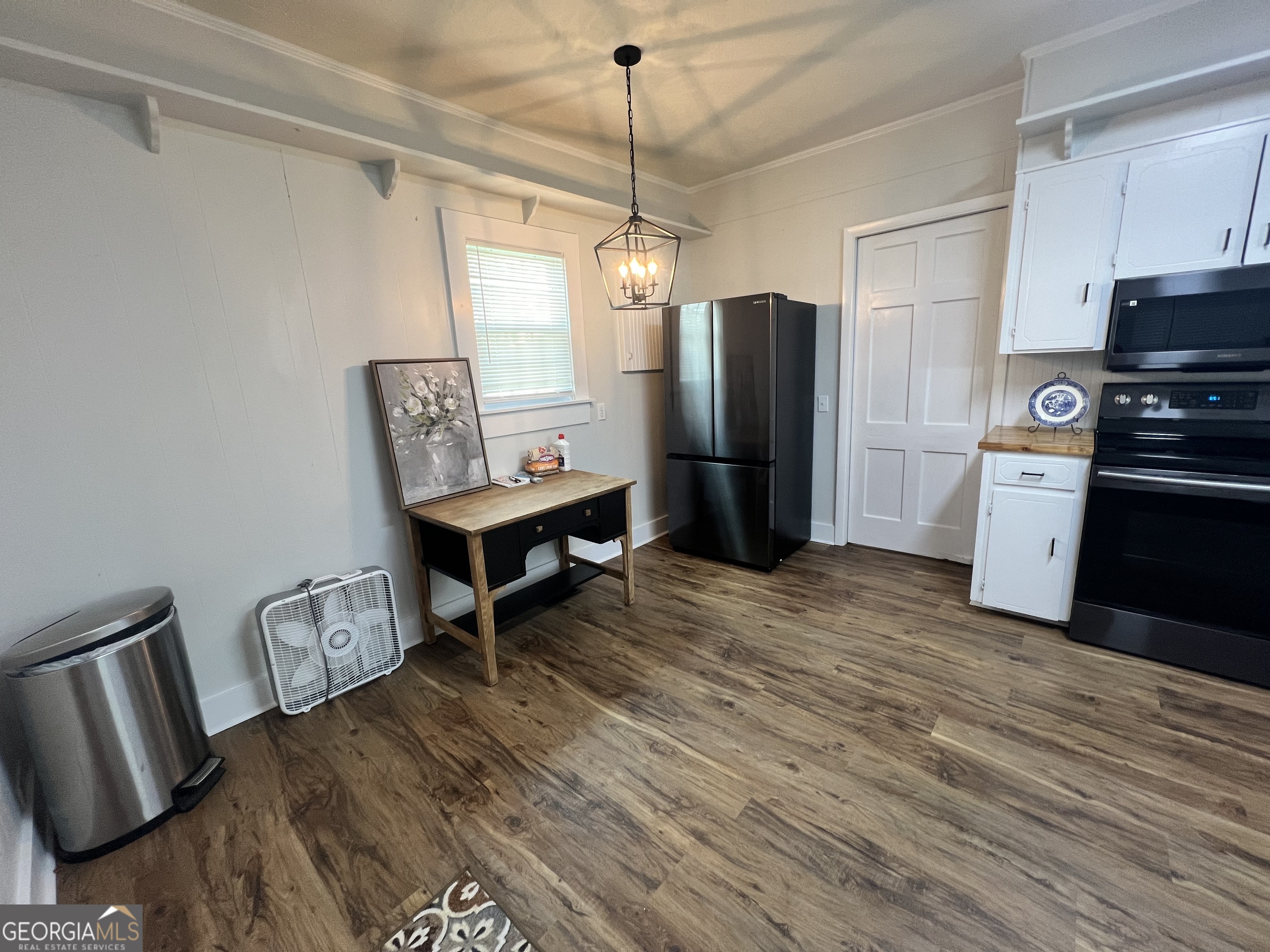141 S First Avenue