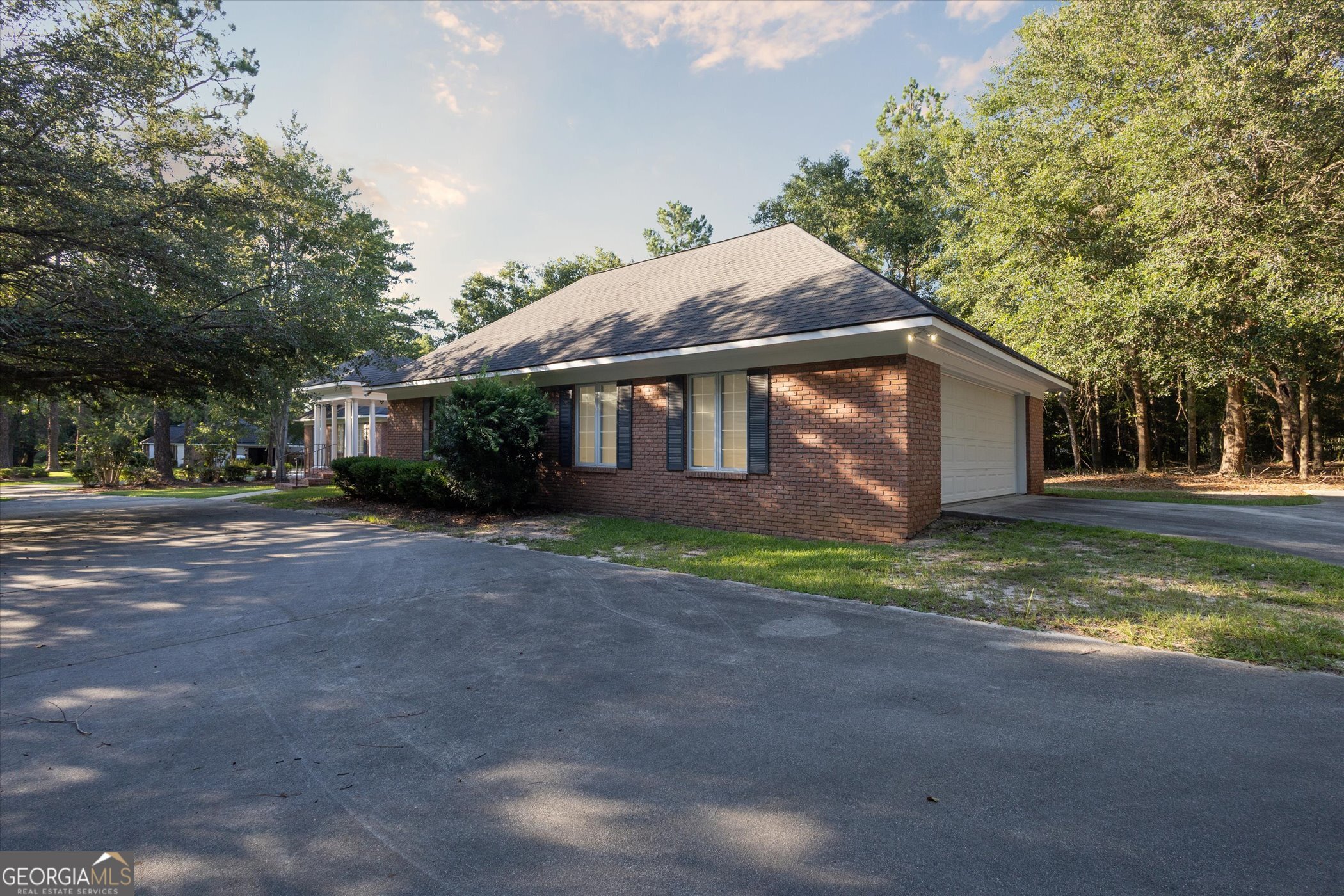 5426 WOODHAVEN Road