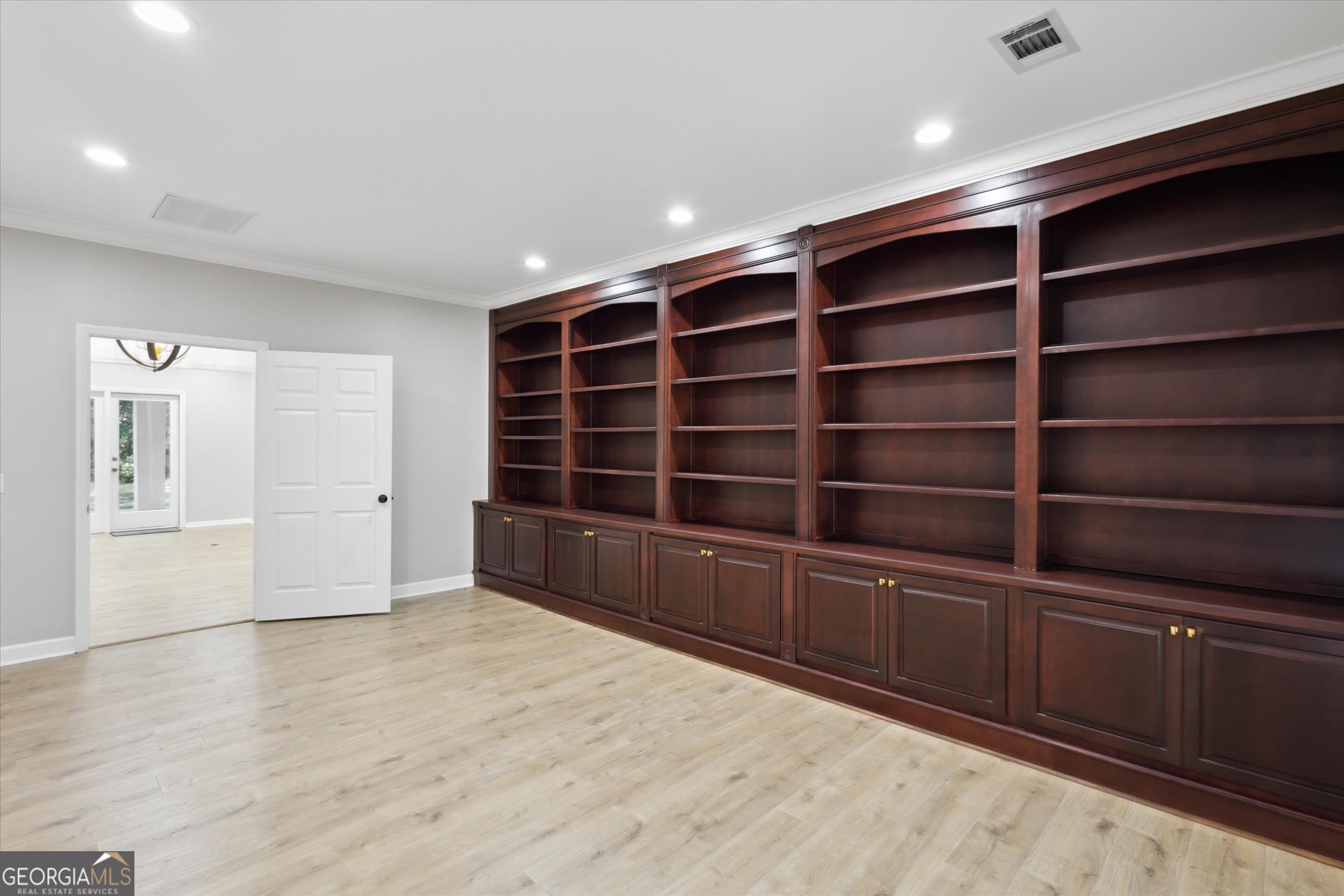5426 WOODHAVEN Road