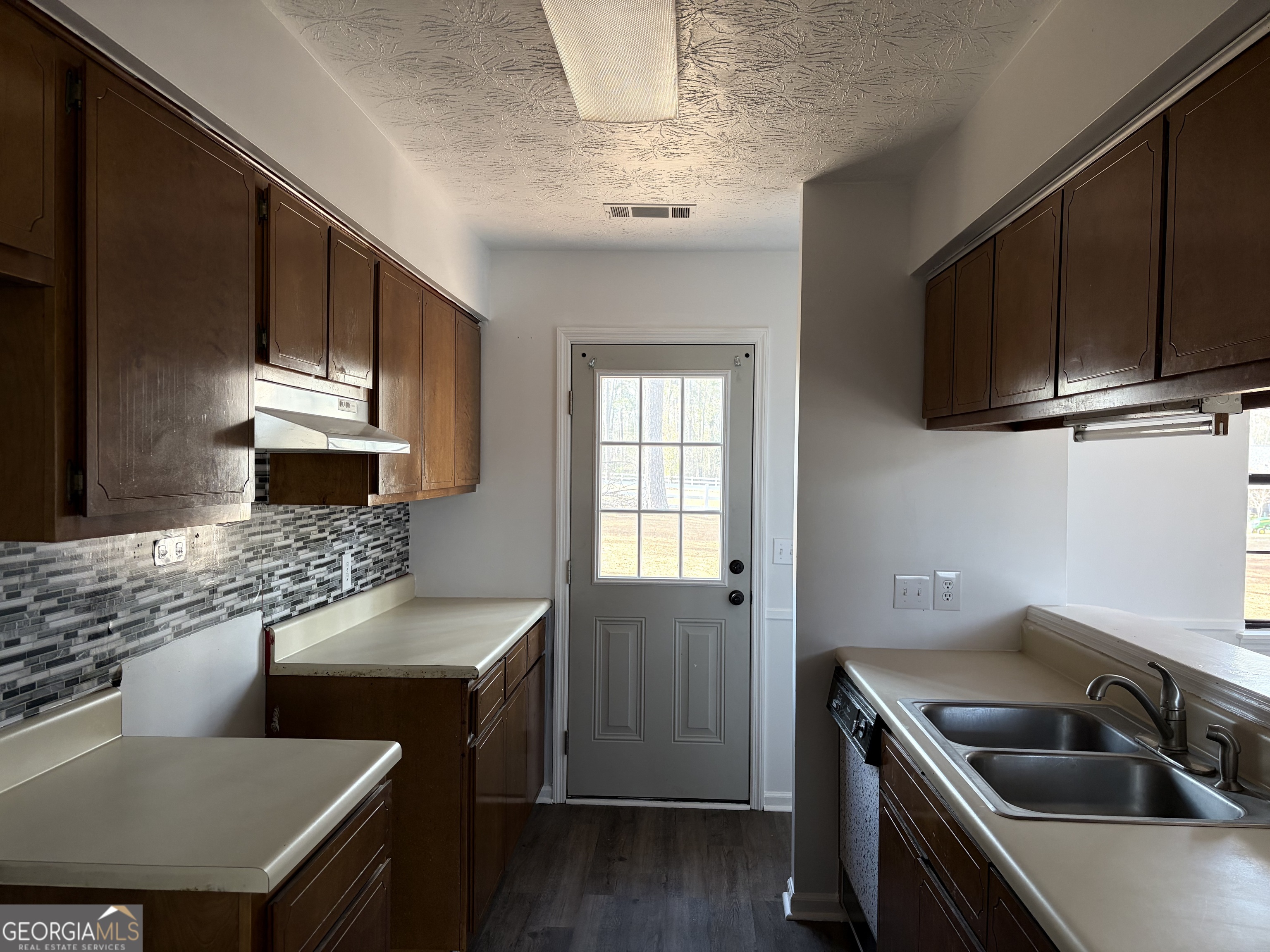 169 Ext N Jefferson Street