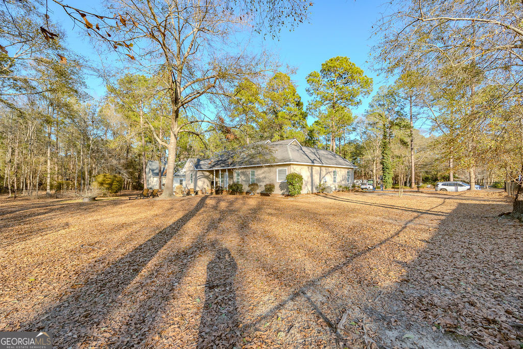 1200 Evergreen Circle