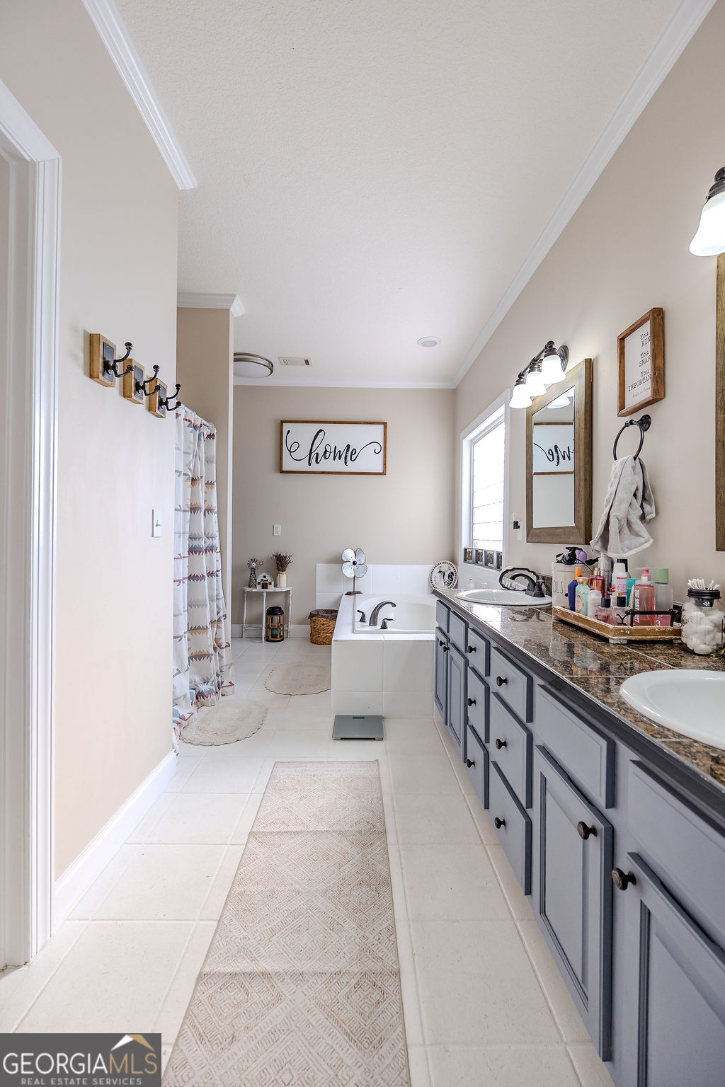 1200 Evergreen Circle