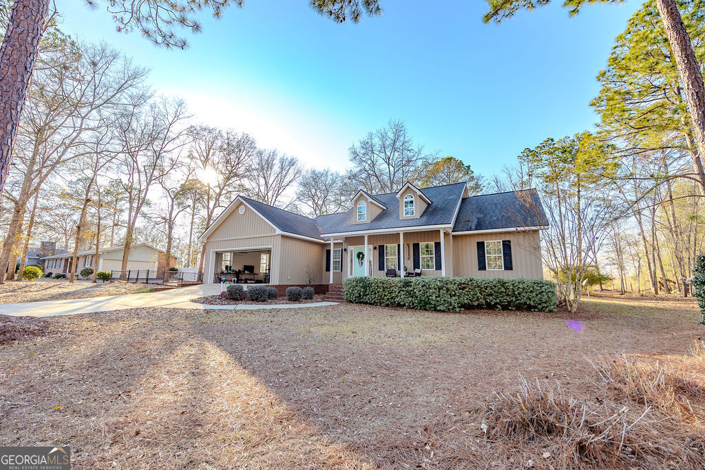 1200 Evergreen Circle