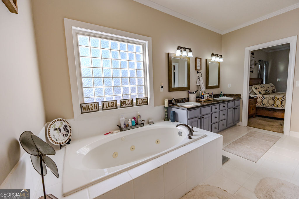 1200 Evergreen Circle