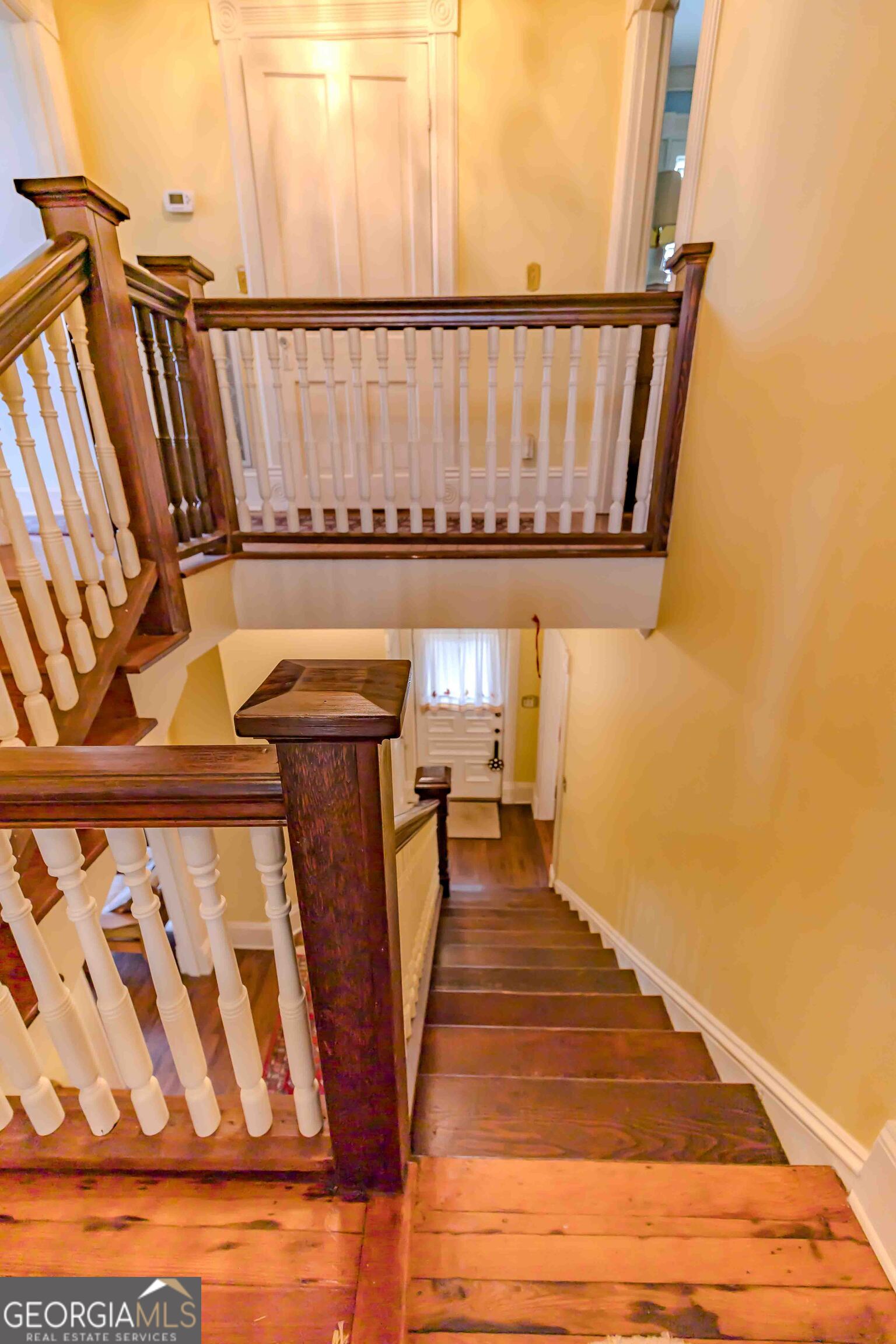 39 W Graham Street