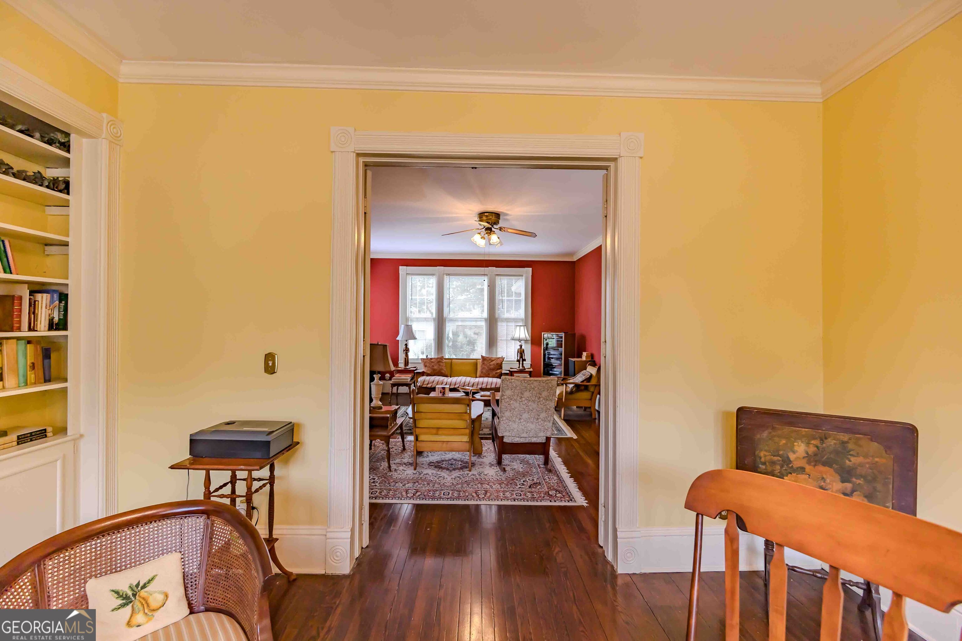 39 W Graham Street