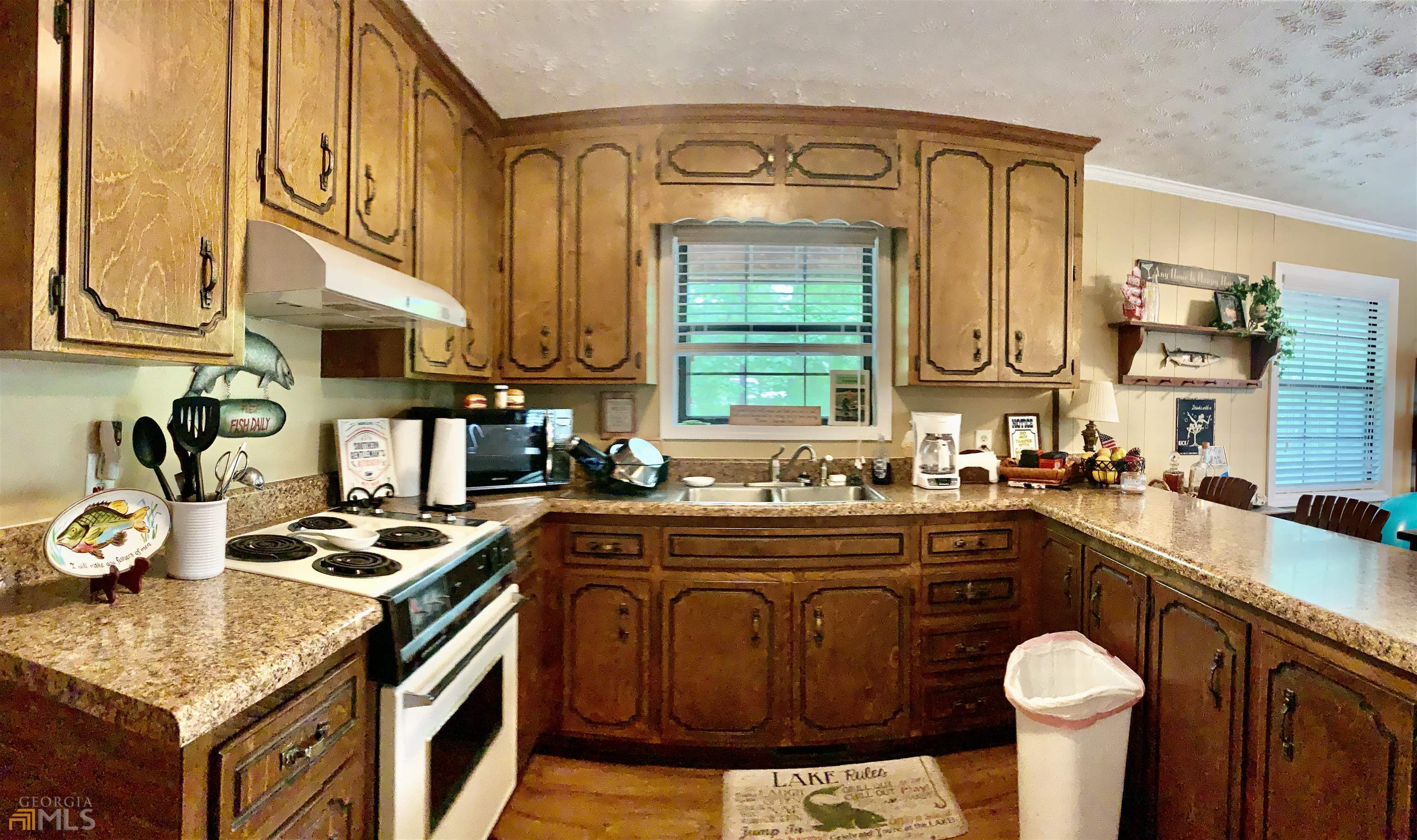 903 Gardenia Road