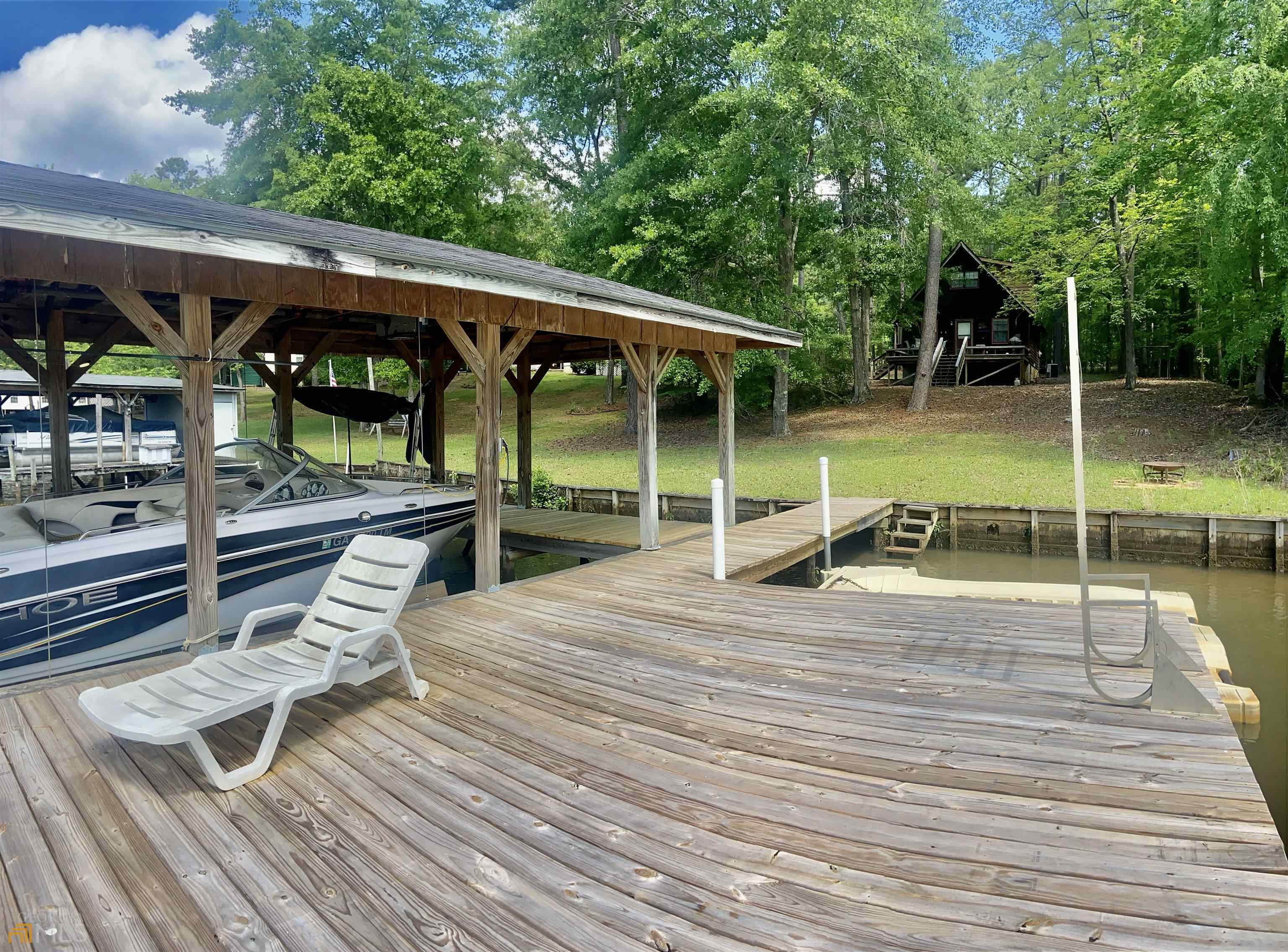 903 Gardenia Road