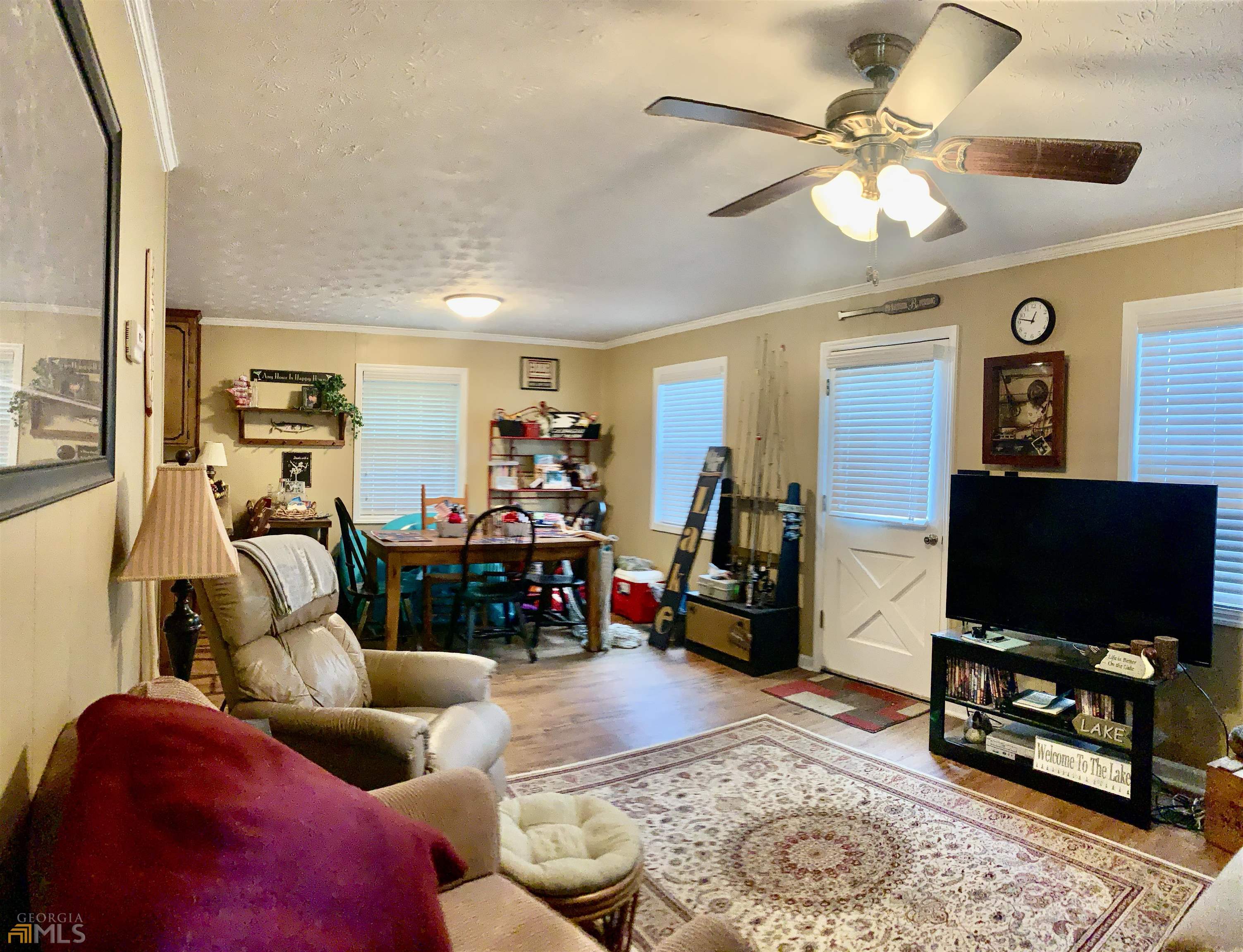 903 Gardenia Road
