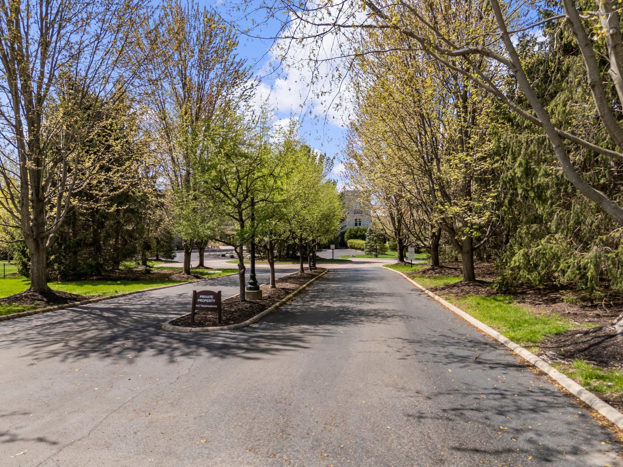 5735 Newbank Circle, 303