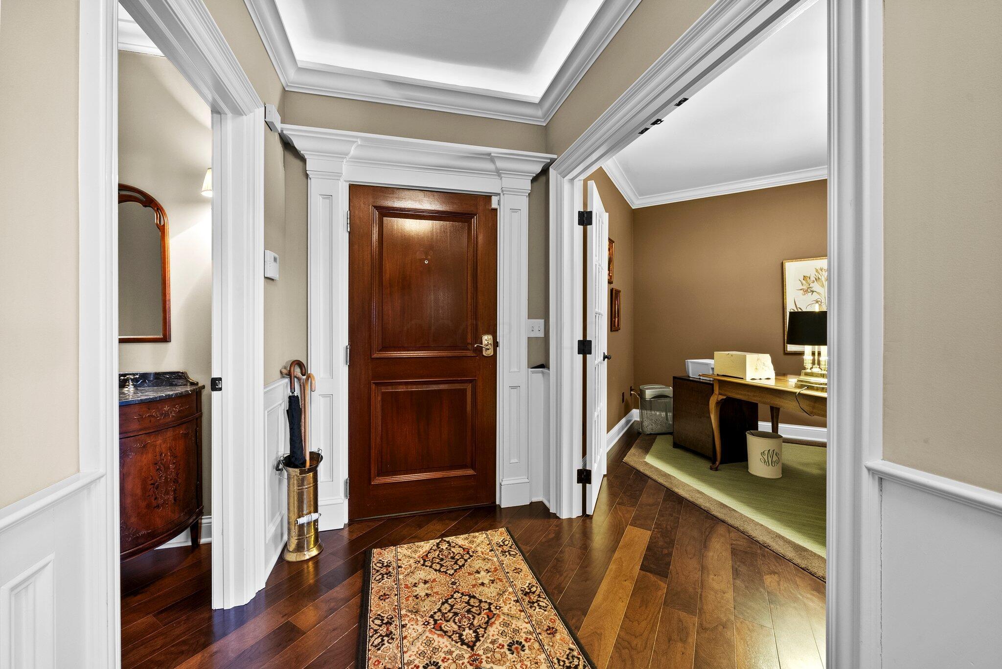 5735 Newbank Circle, 303