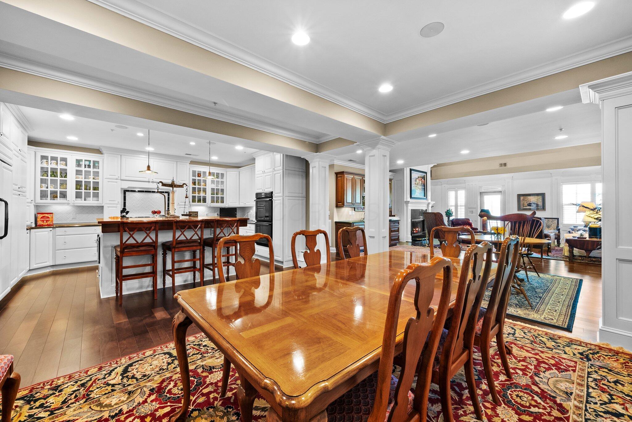 5735 Newbank Circle, 303