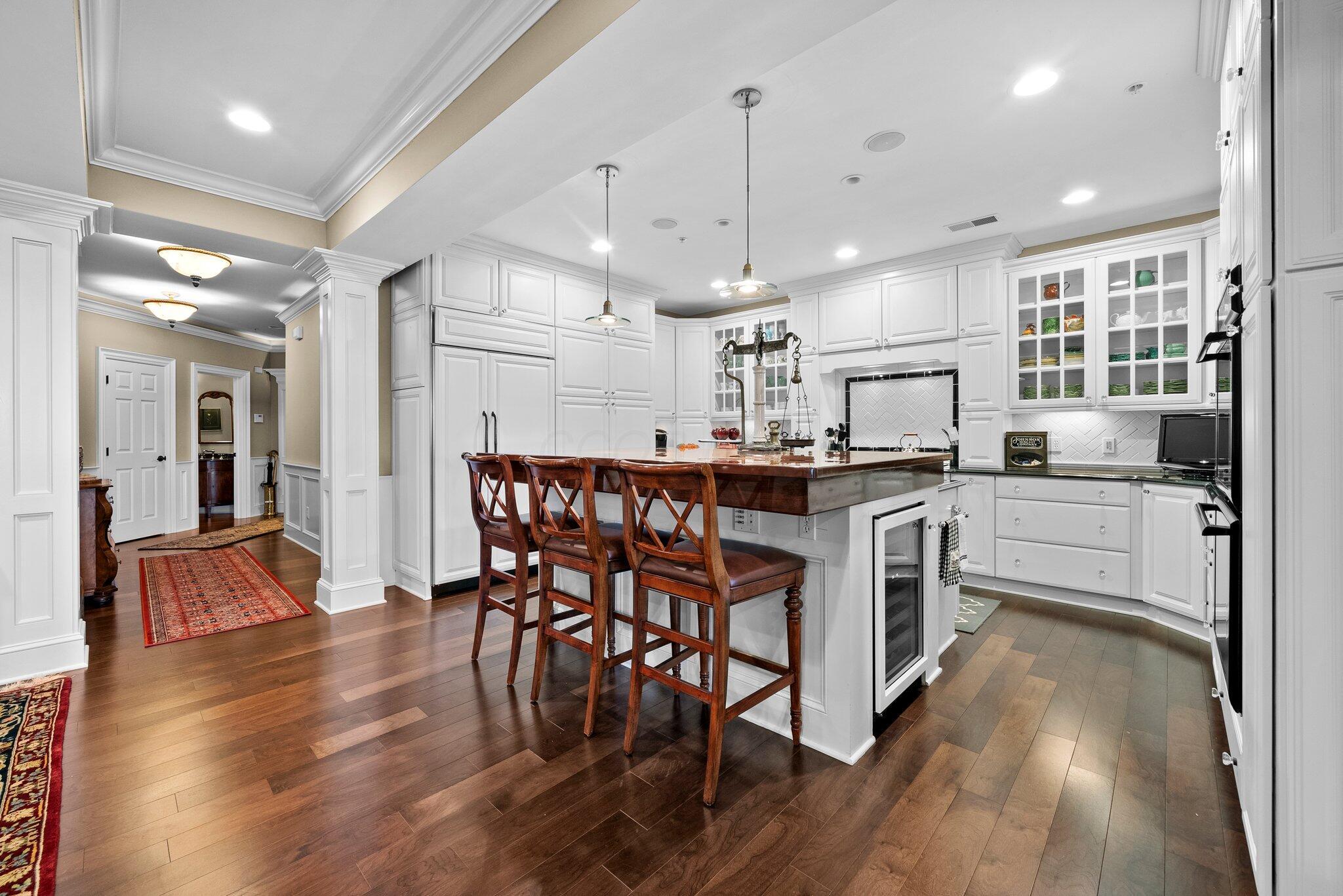 5735 Newbank Circle, 303