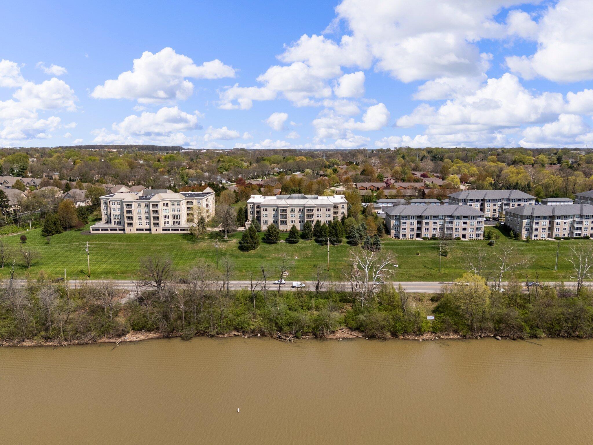 5735 Newbank Circle, 303