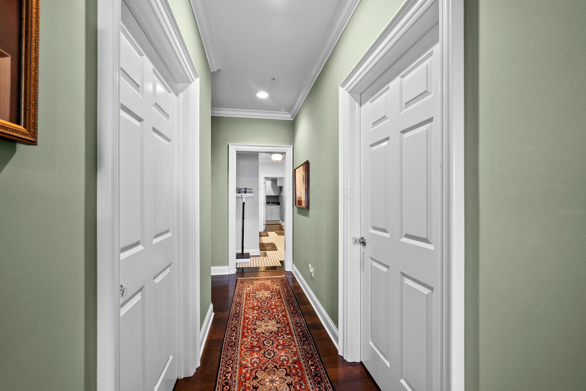 5735 Newbank Circle, 303