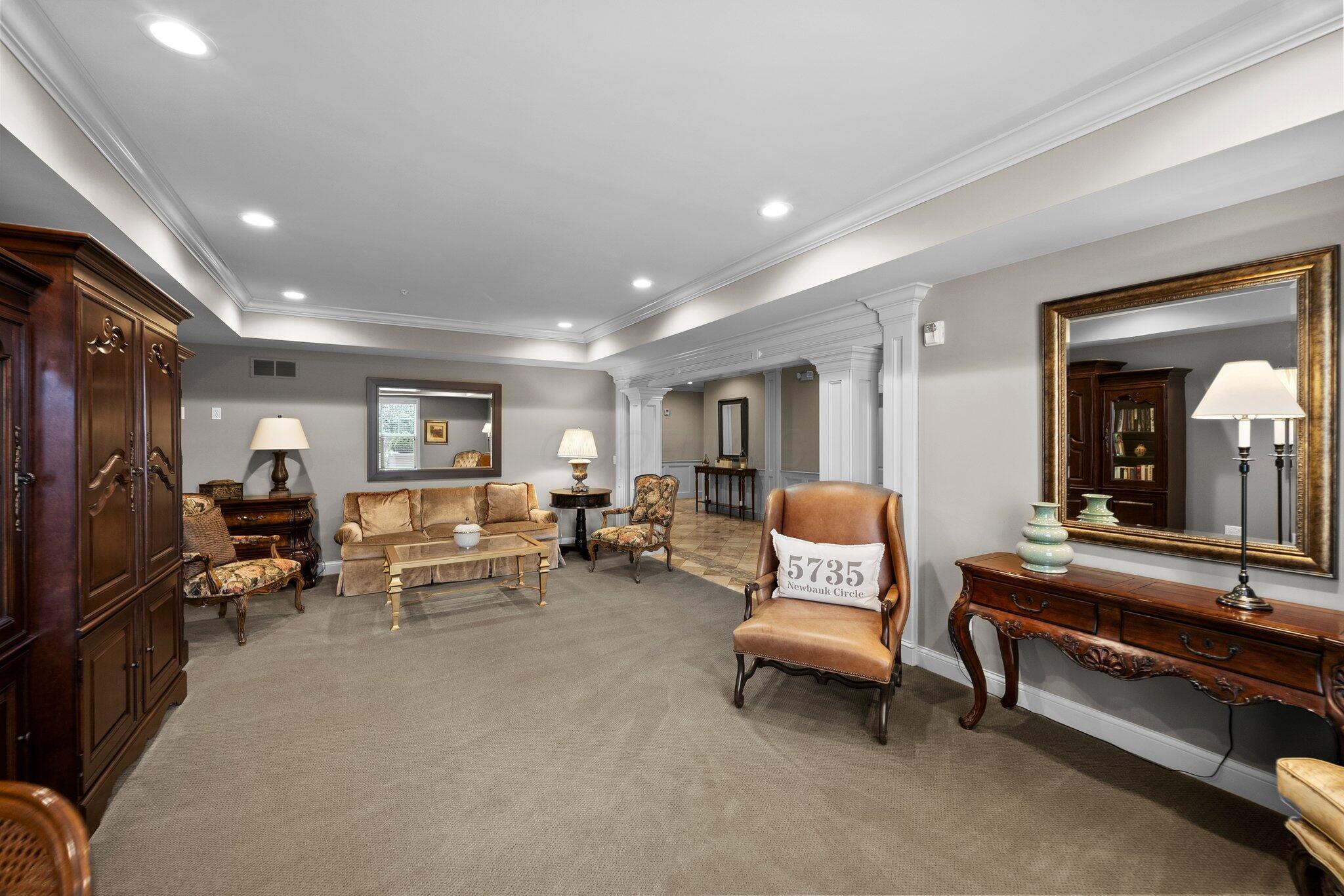 5735 Newbank Circle, 303