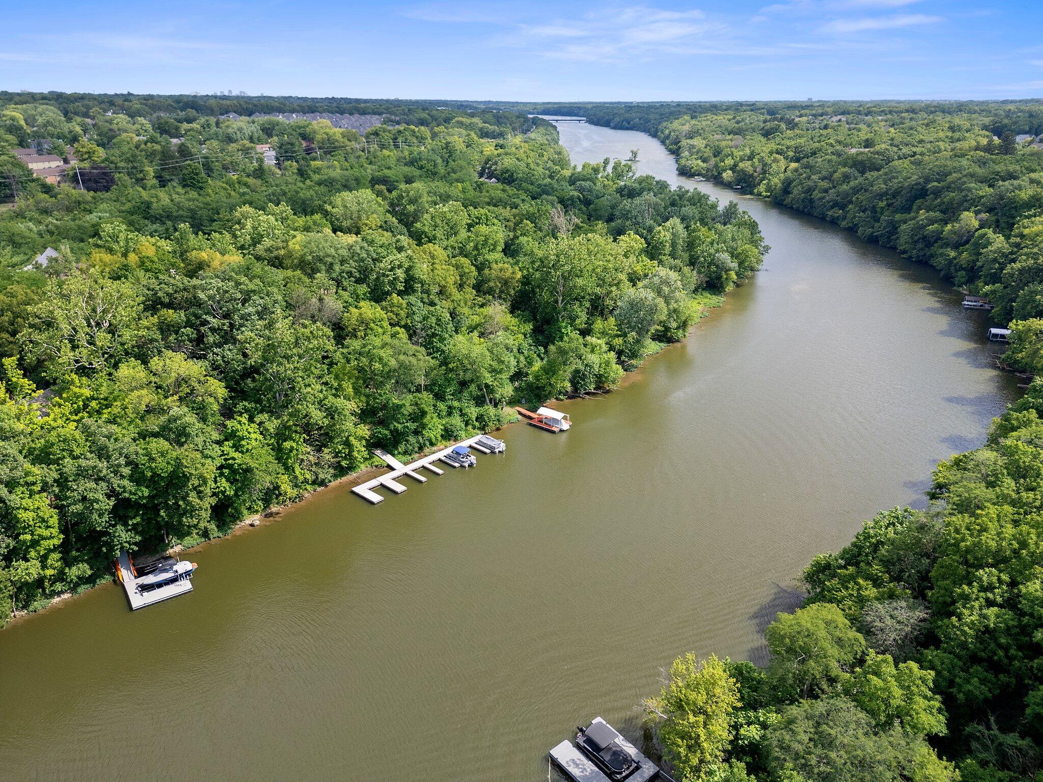 6527 Quarry Lane