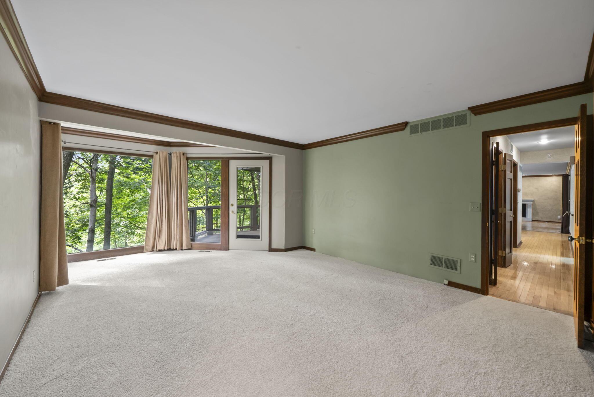 6527 Quarry Lane