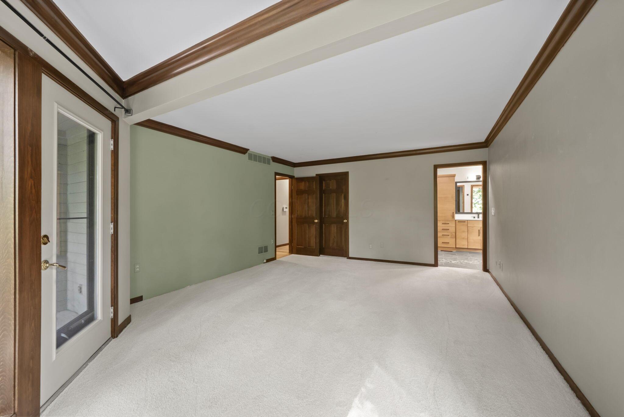 6527 Quarry Lane