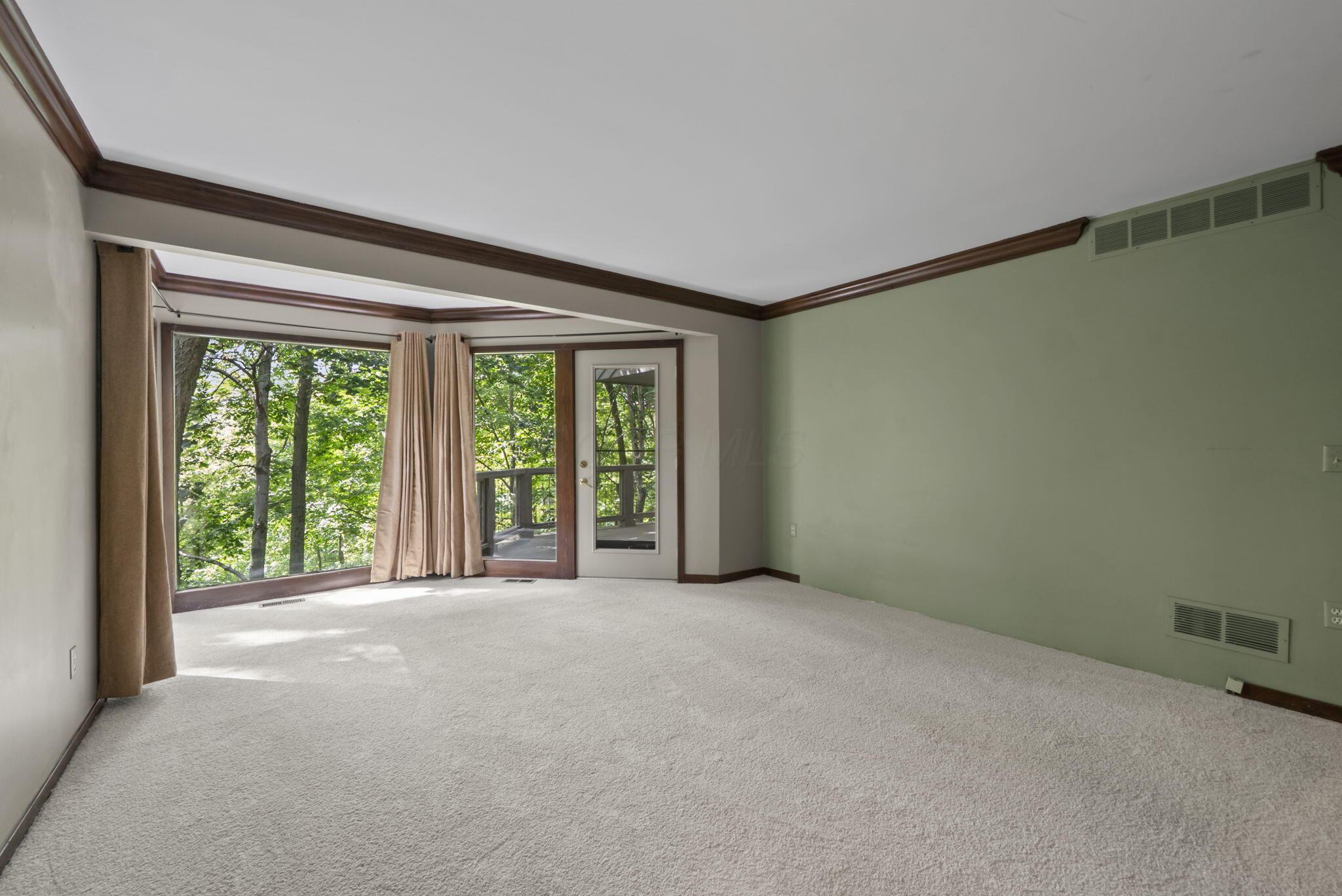 6527 Quarry Lane
