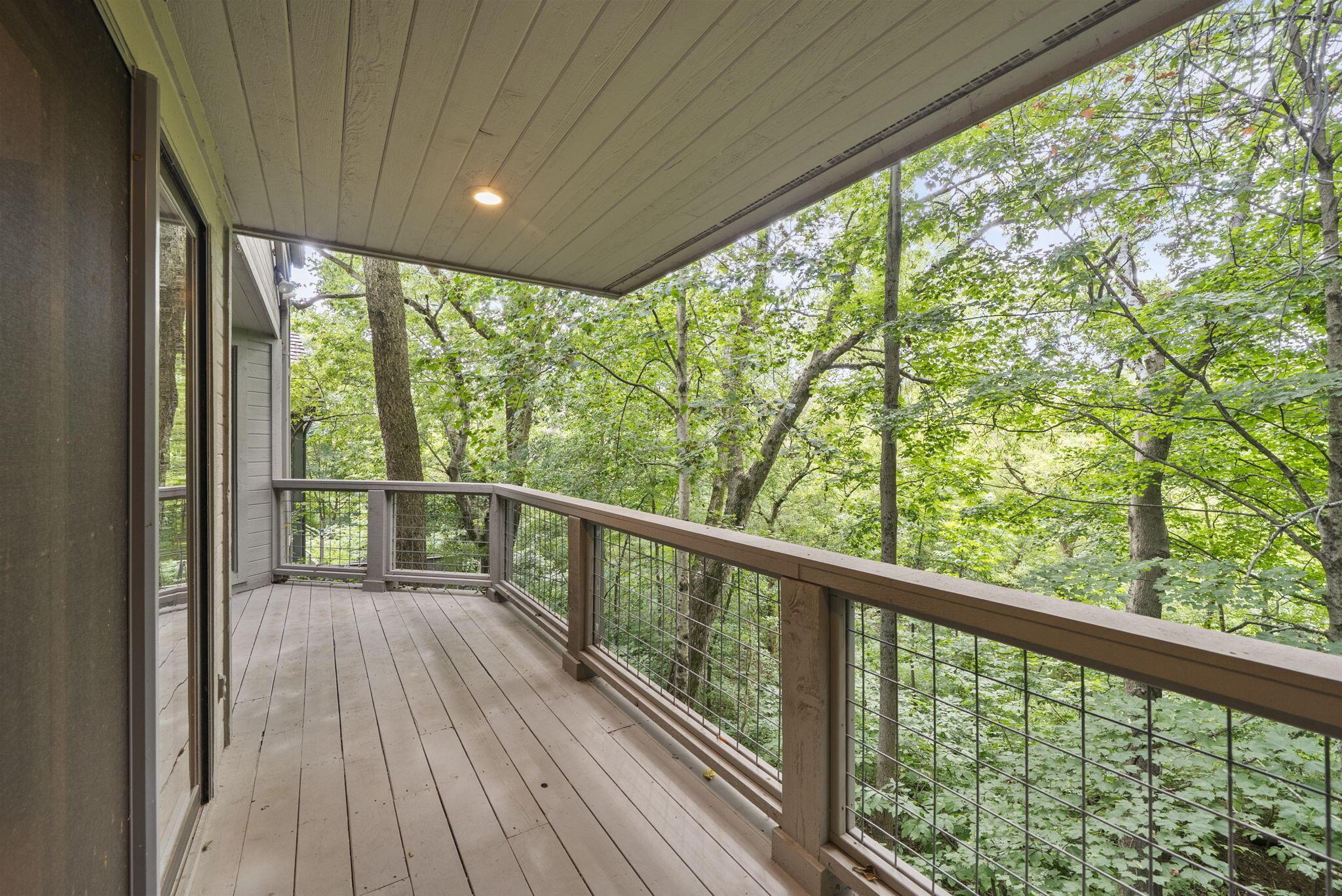 6527 Quarry Lane