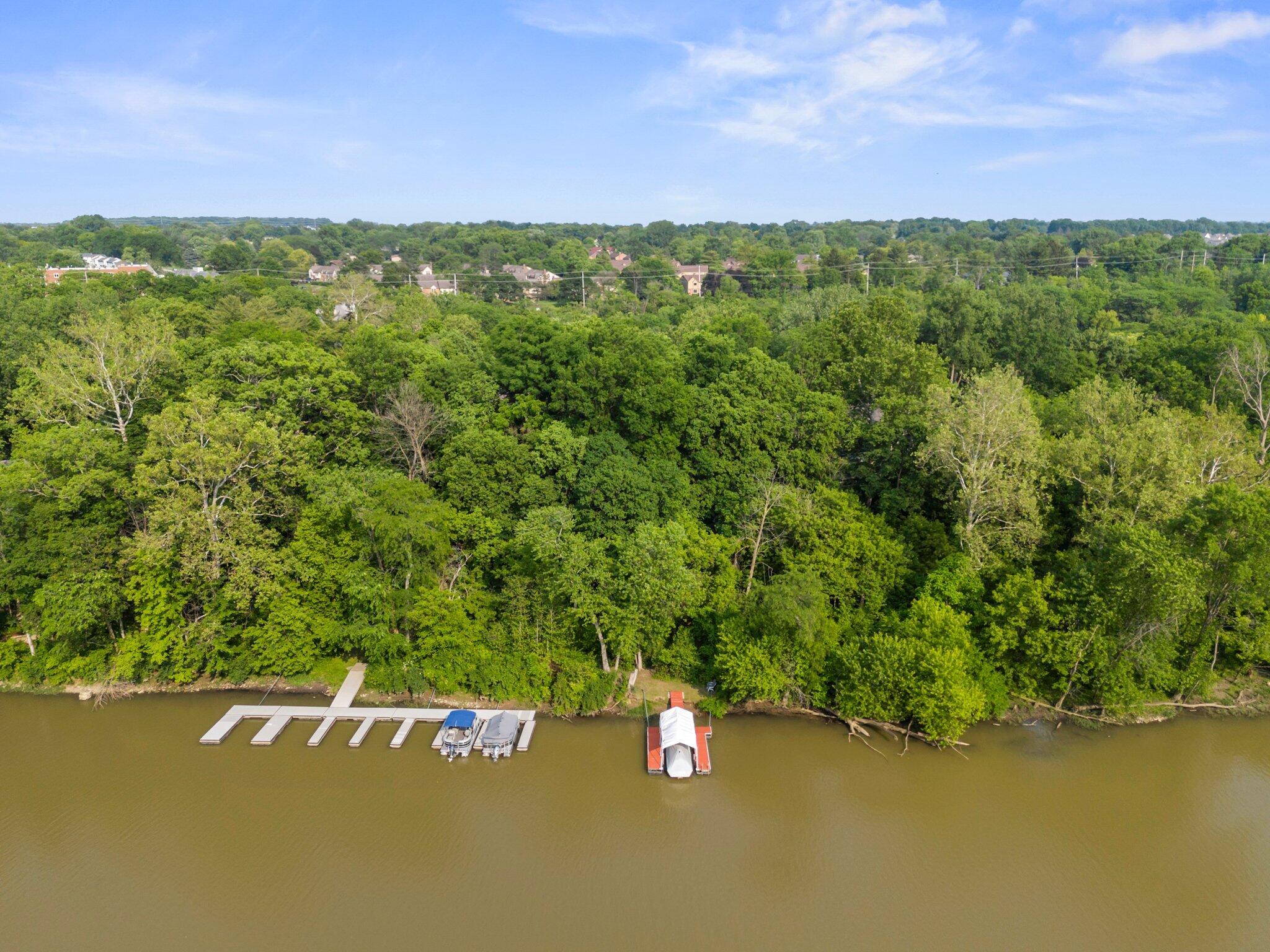 6527 Quarry Lane