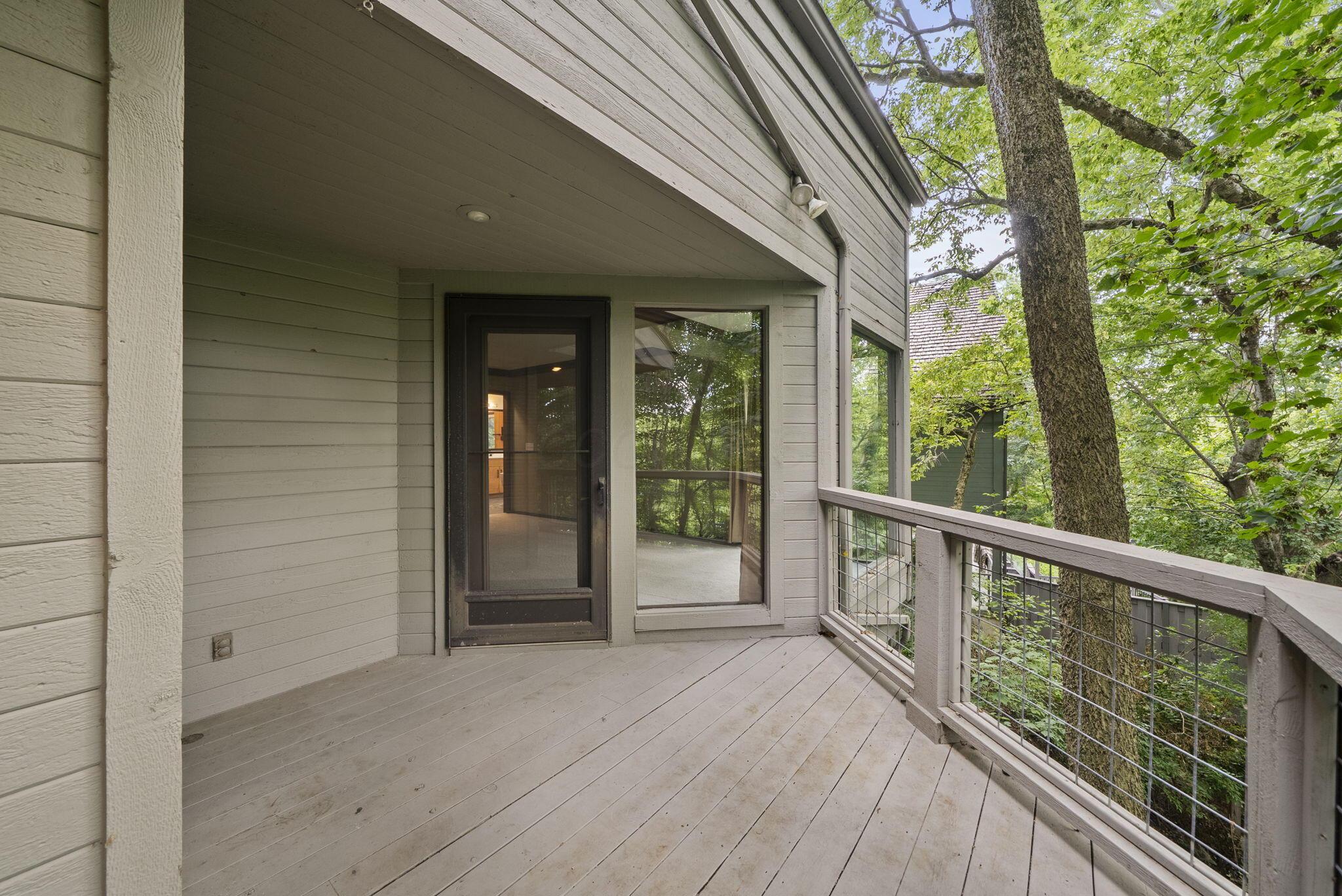 6527 Quarry Lane