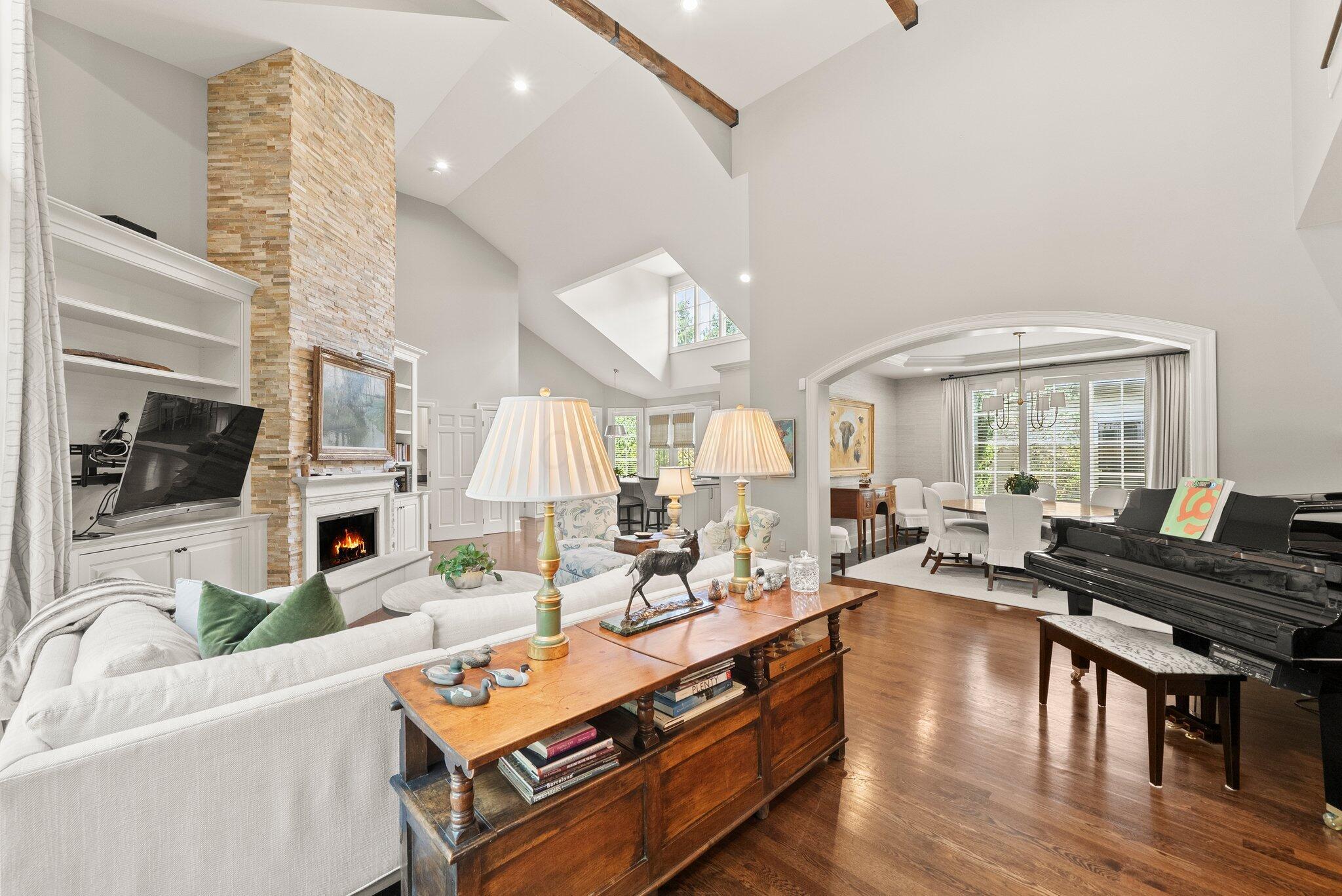 3507 River Avon Circle