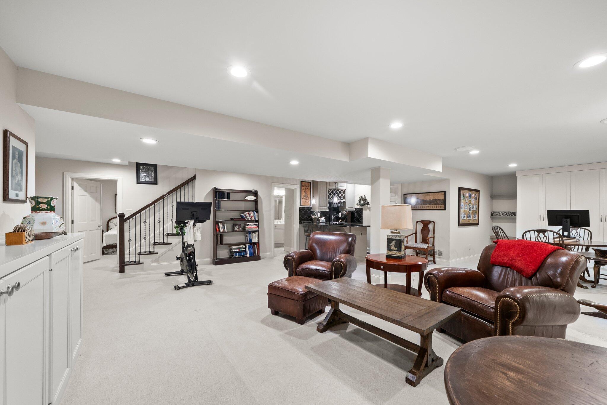 3507 River Avon Circle