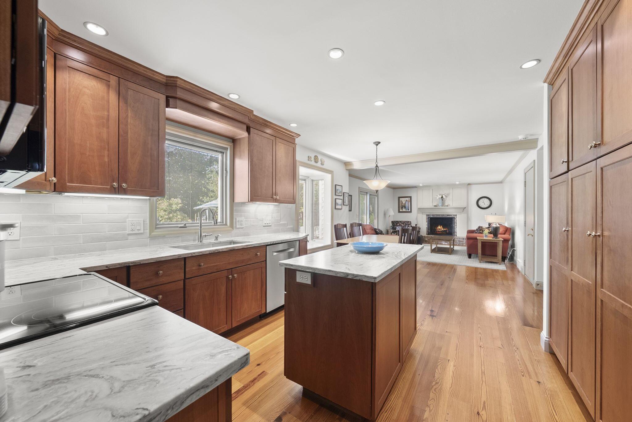 3259 Smiley Road