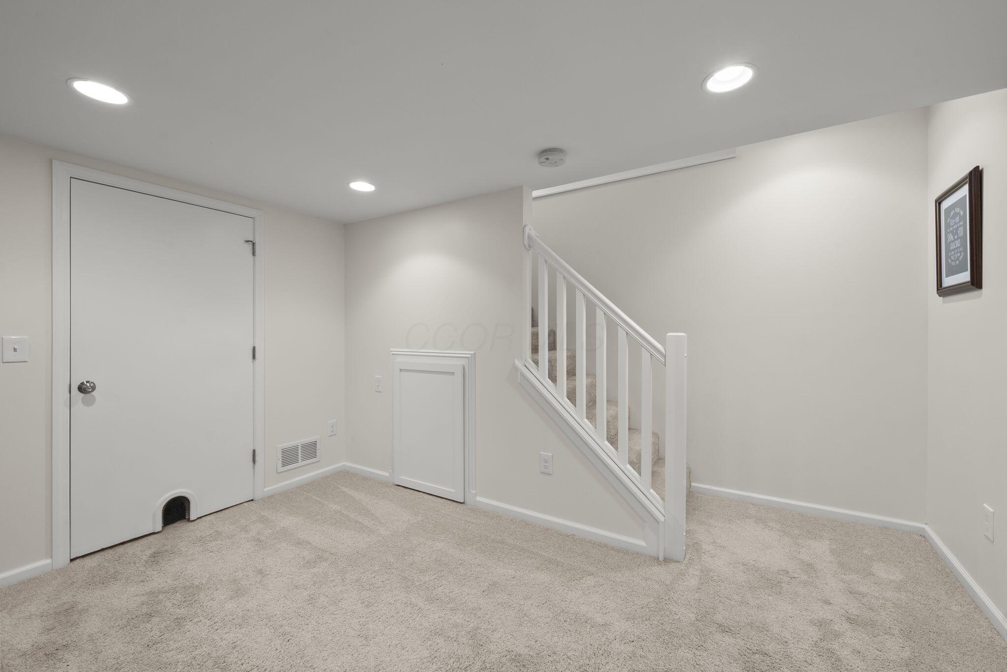 3259 Smiley Road